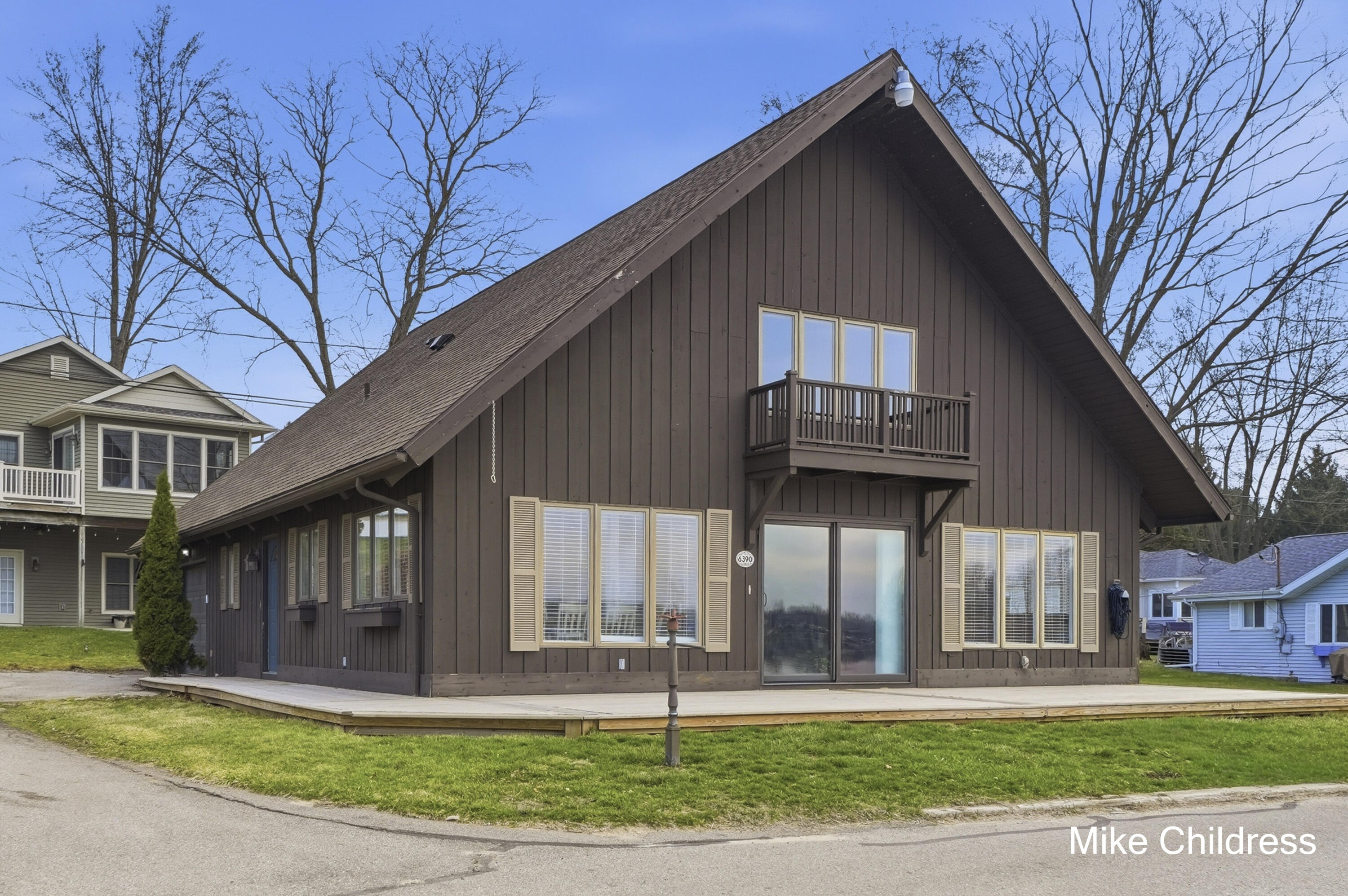 6390 Lakeshore Drive Property Photo 37