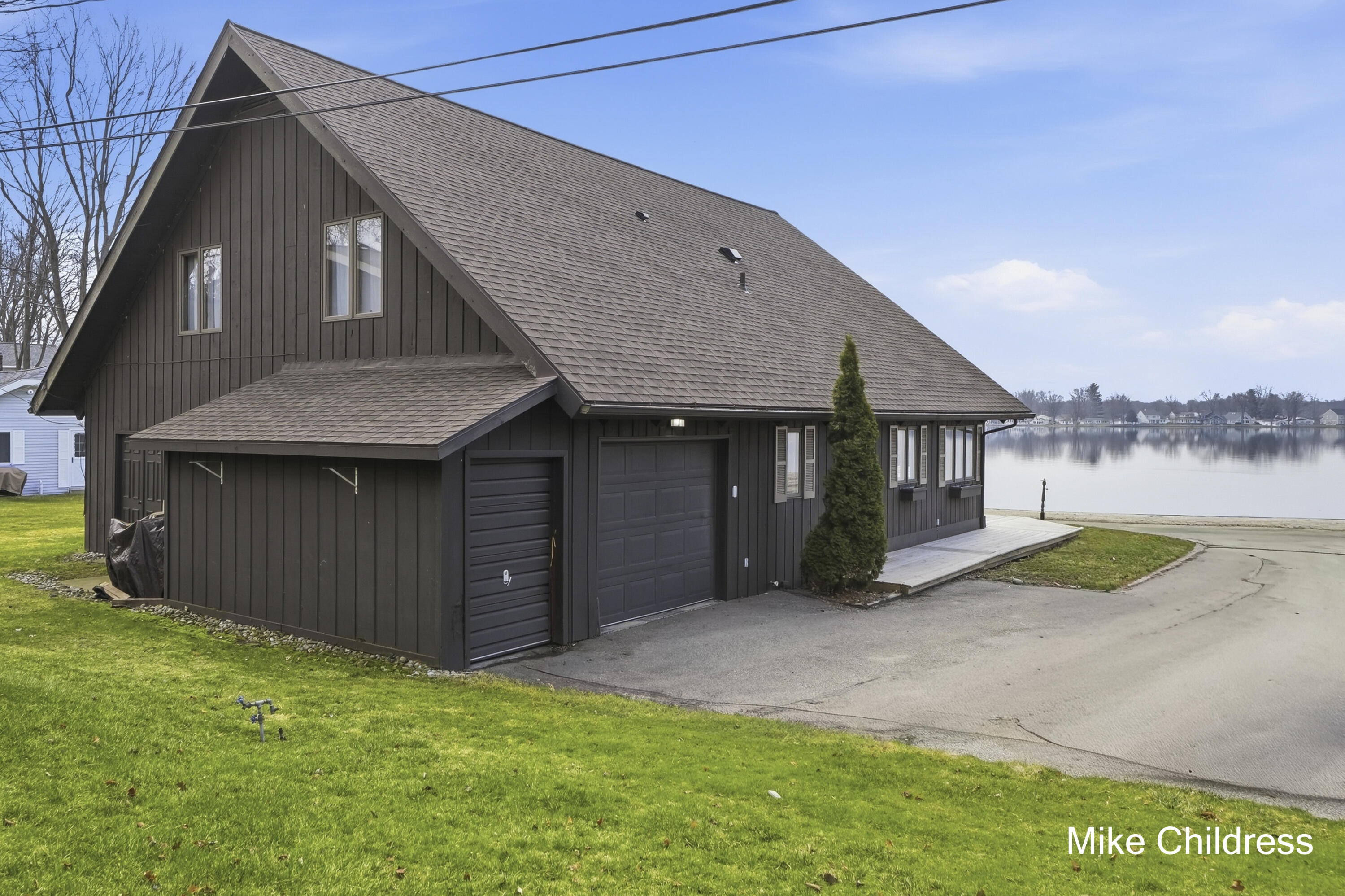 6390 Lakeshore Drive Property Photo 38