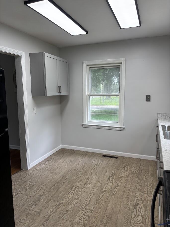 505 Riverside Avenue Property Photo 7