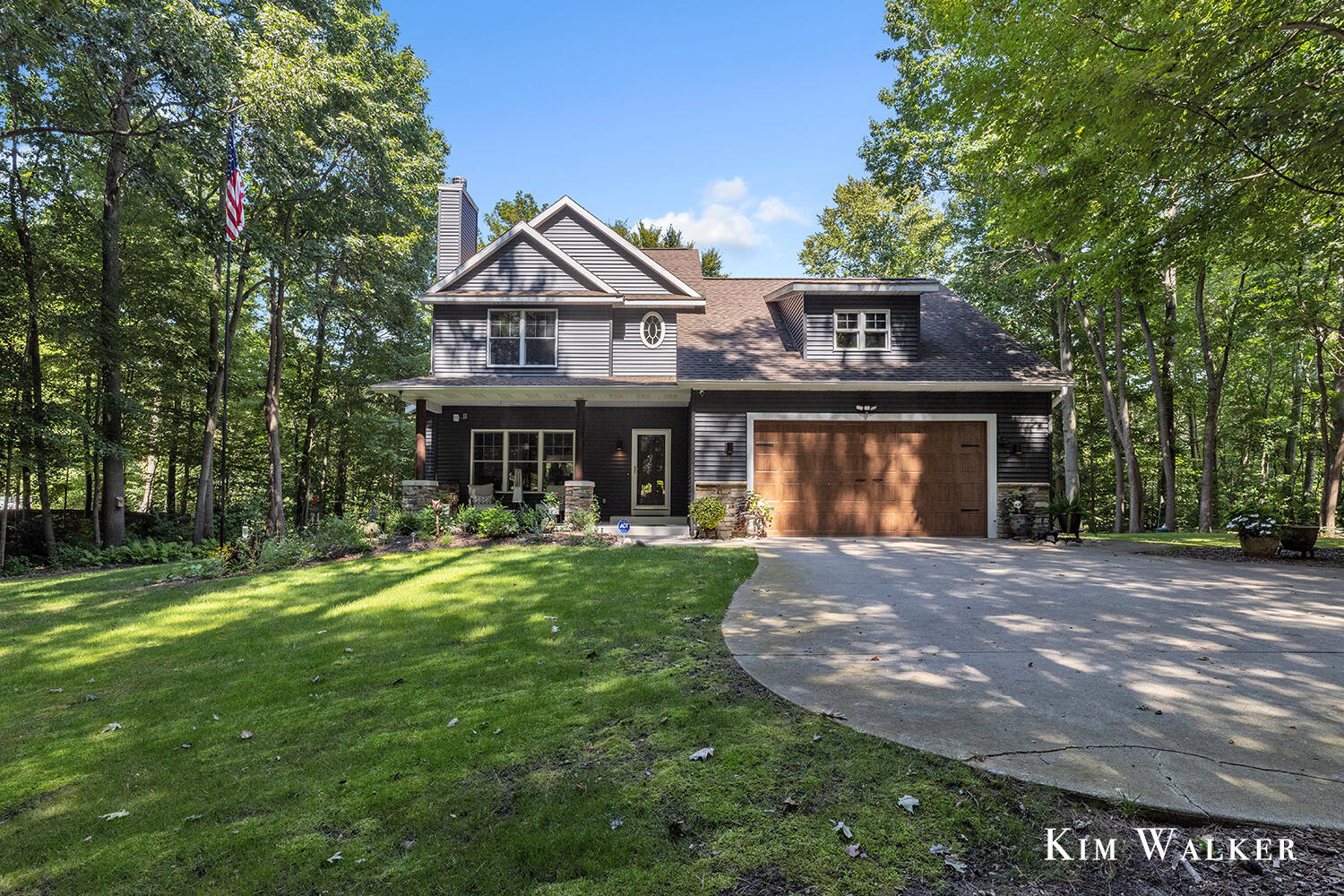 5813 Hunters Ridge Property Photo 1