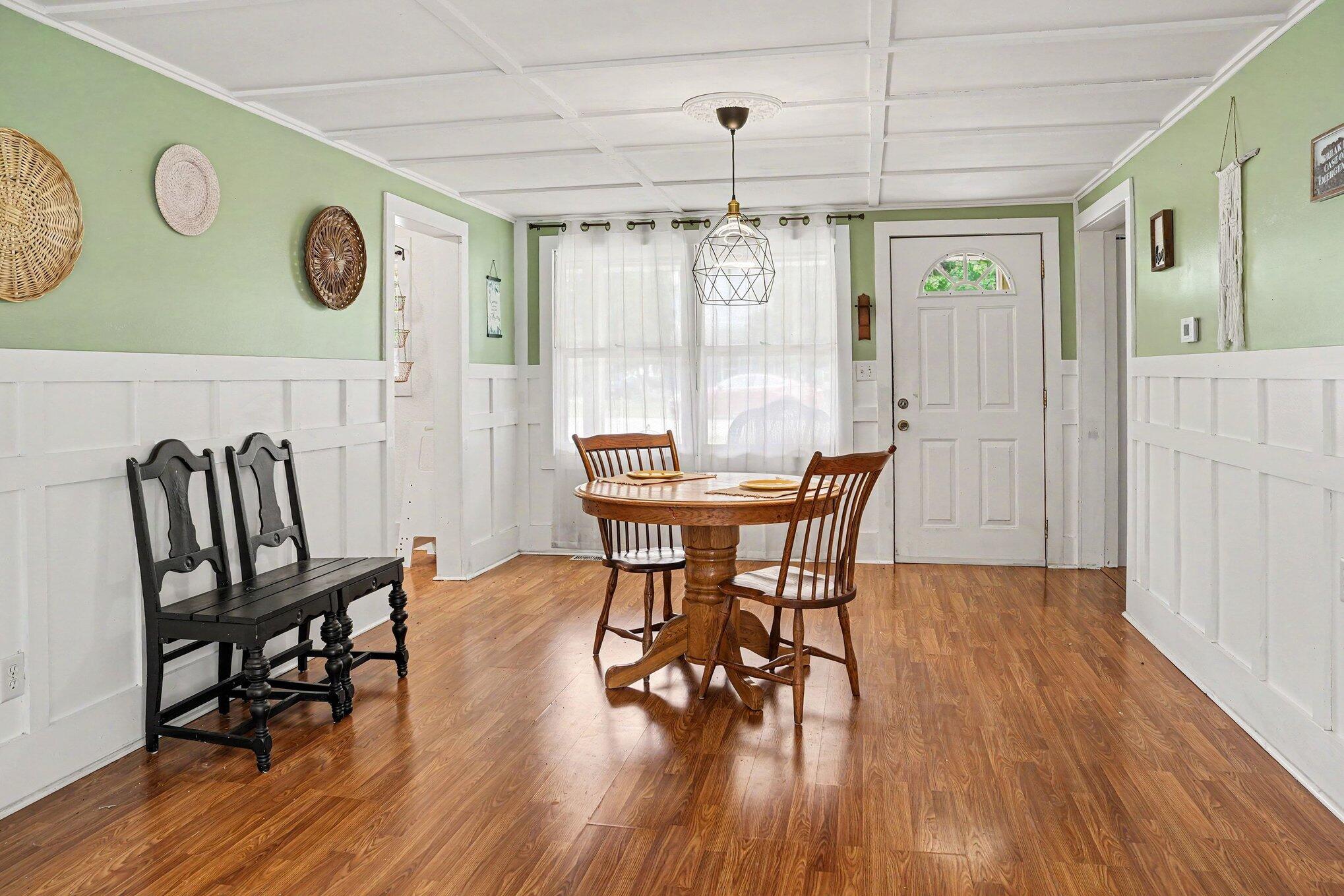 134 S Robinson Street Property Photo 11