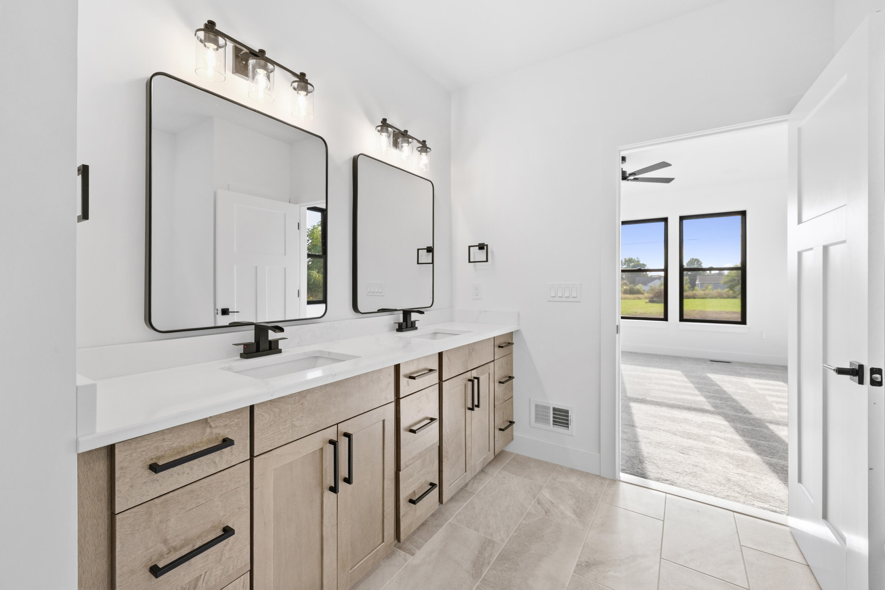 7997 Bergin Road Property Photo 24
