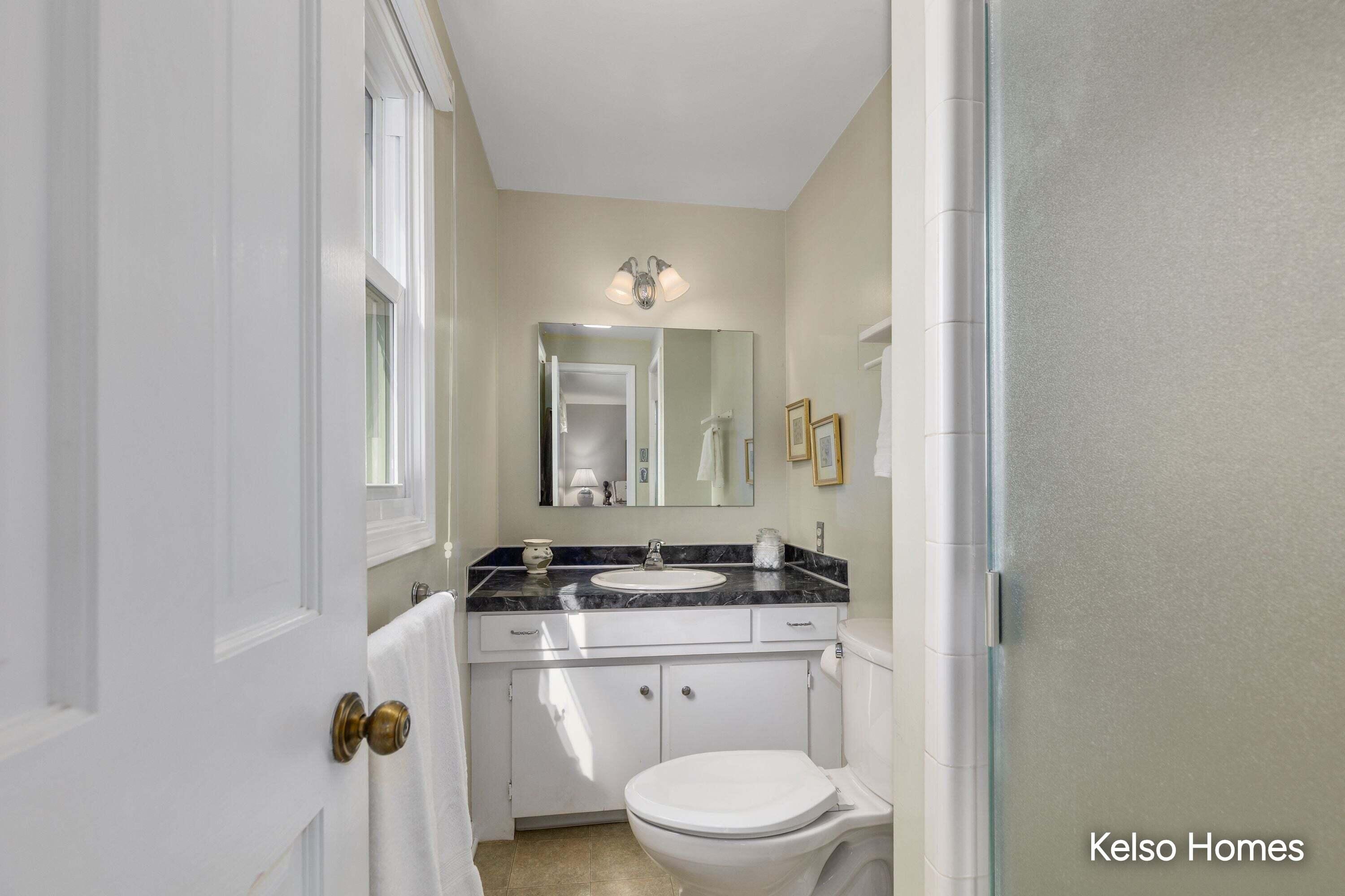 1704 Millbank Street Se Property Photo 9