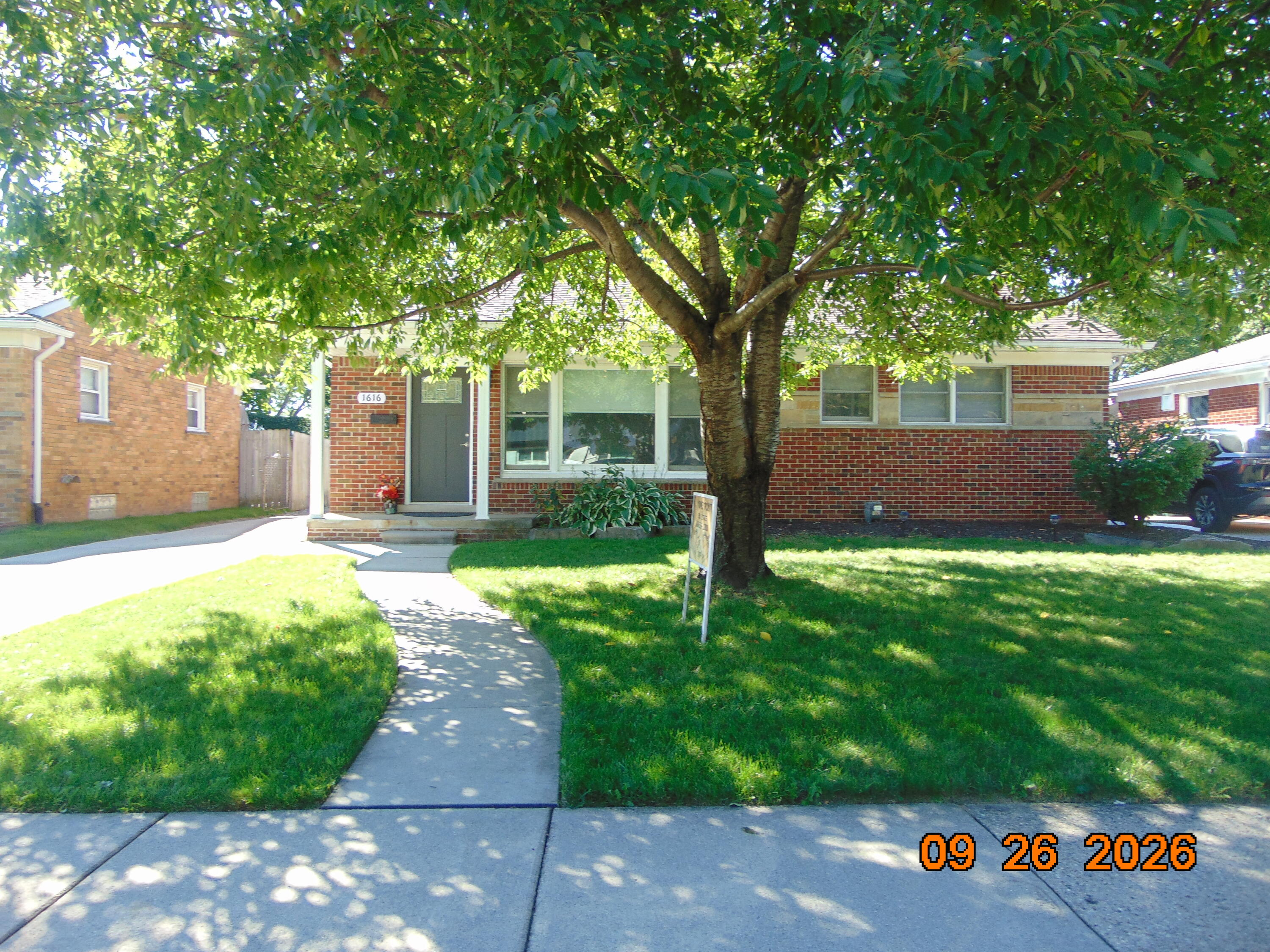 1616 Genesee Drive Property Photo 1