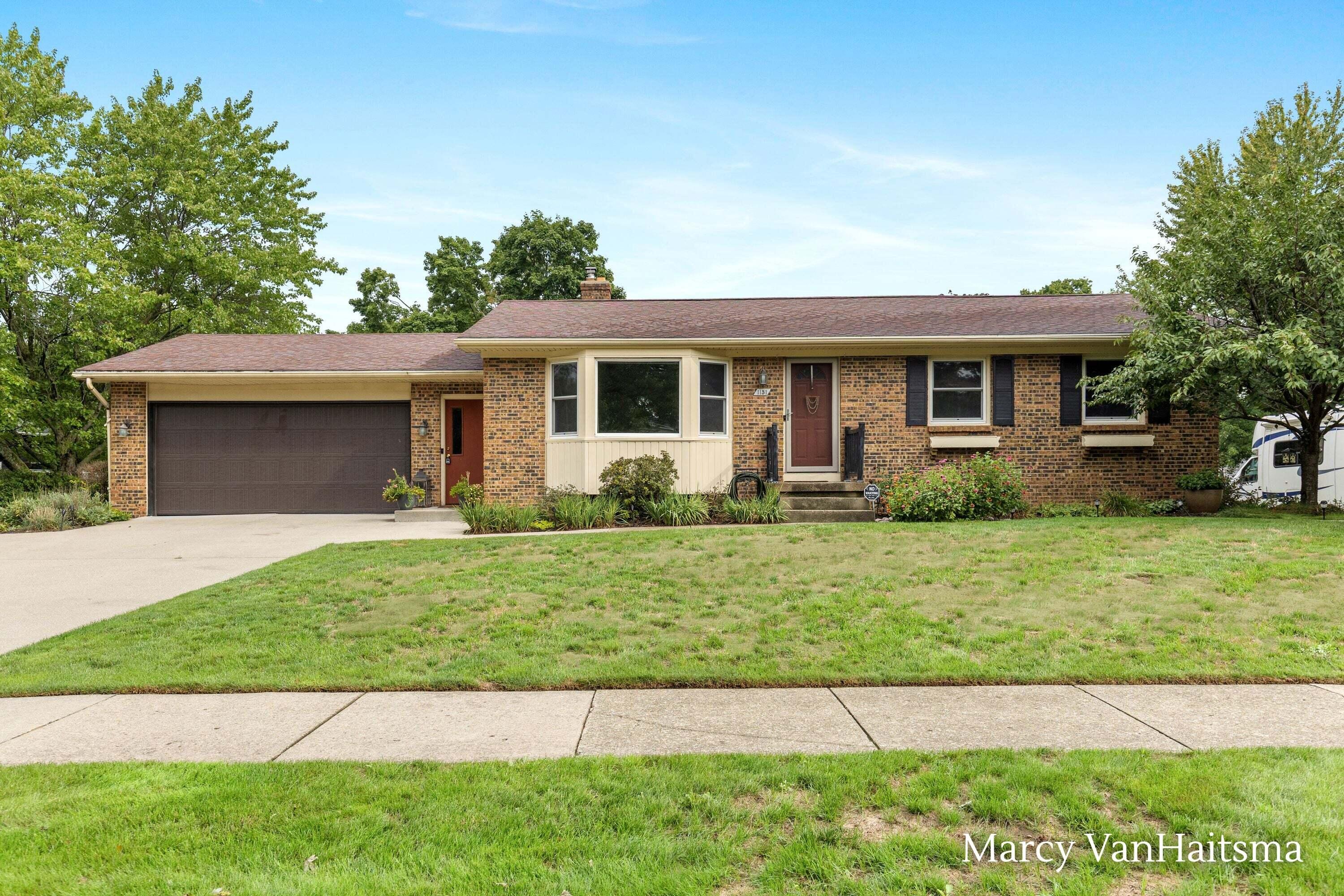1151 Brownell Street Se Property Photo 1