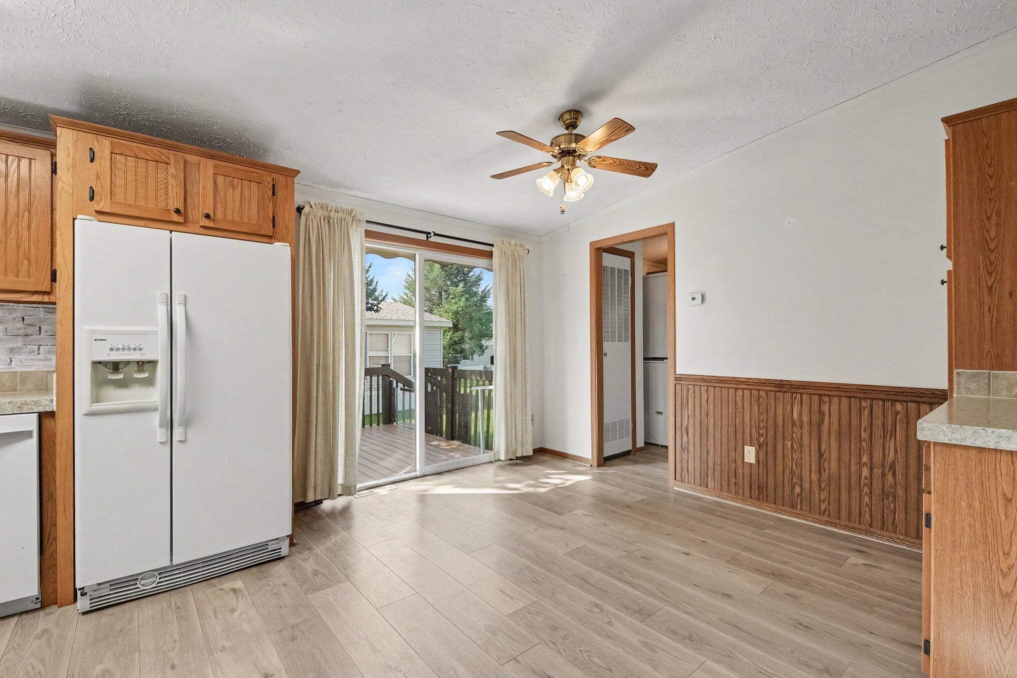 3524 Cloverfield Drive Property Photo 3