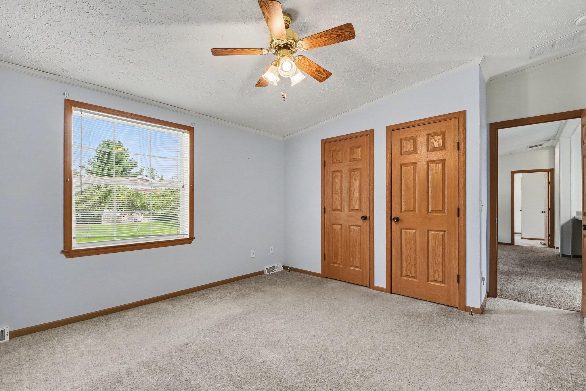 3524 Cloverfield Drive Property Photo 16
