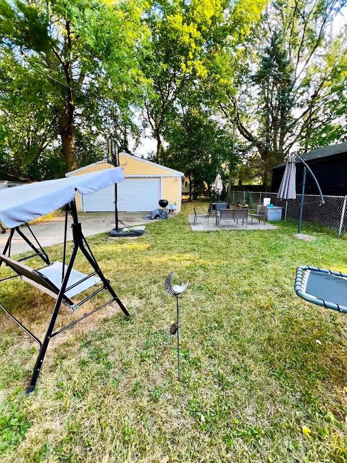 15894 Coram Street Property Photo 12
