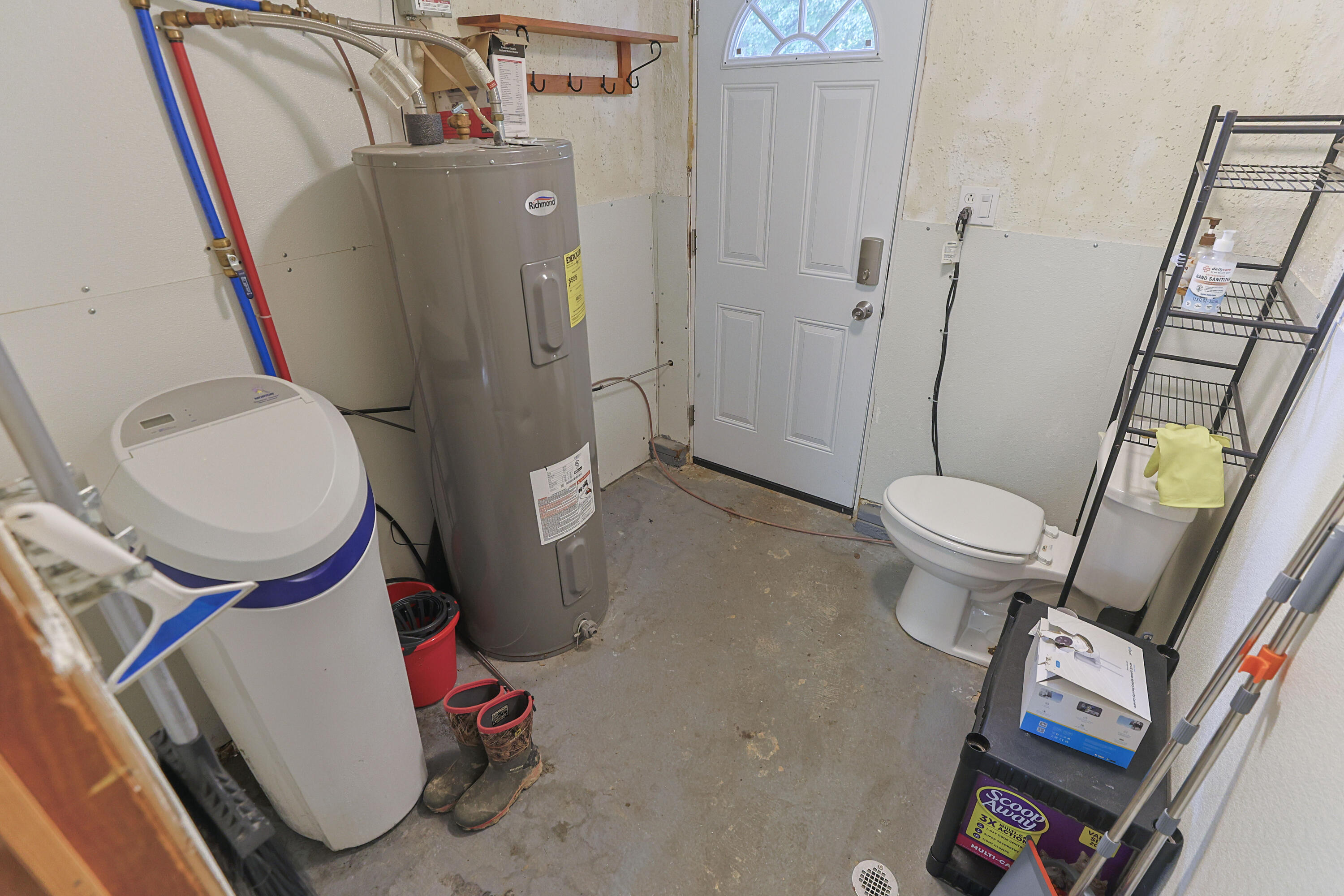 14910 Boyle Lake Road Property Photo 20