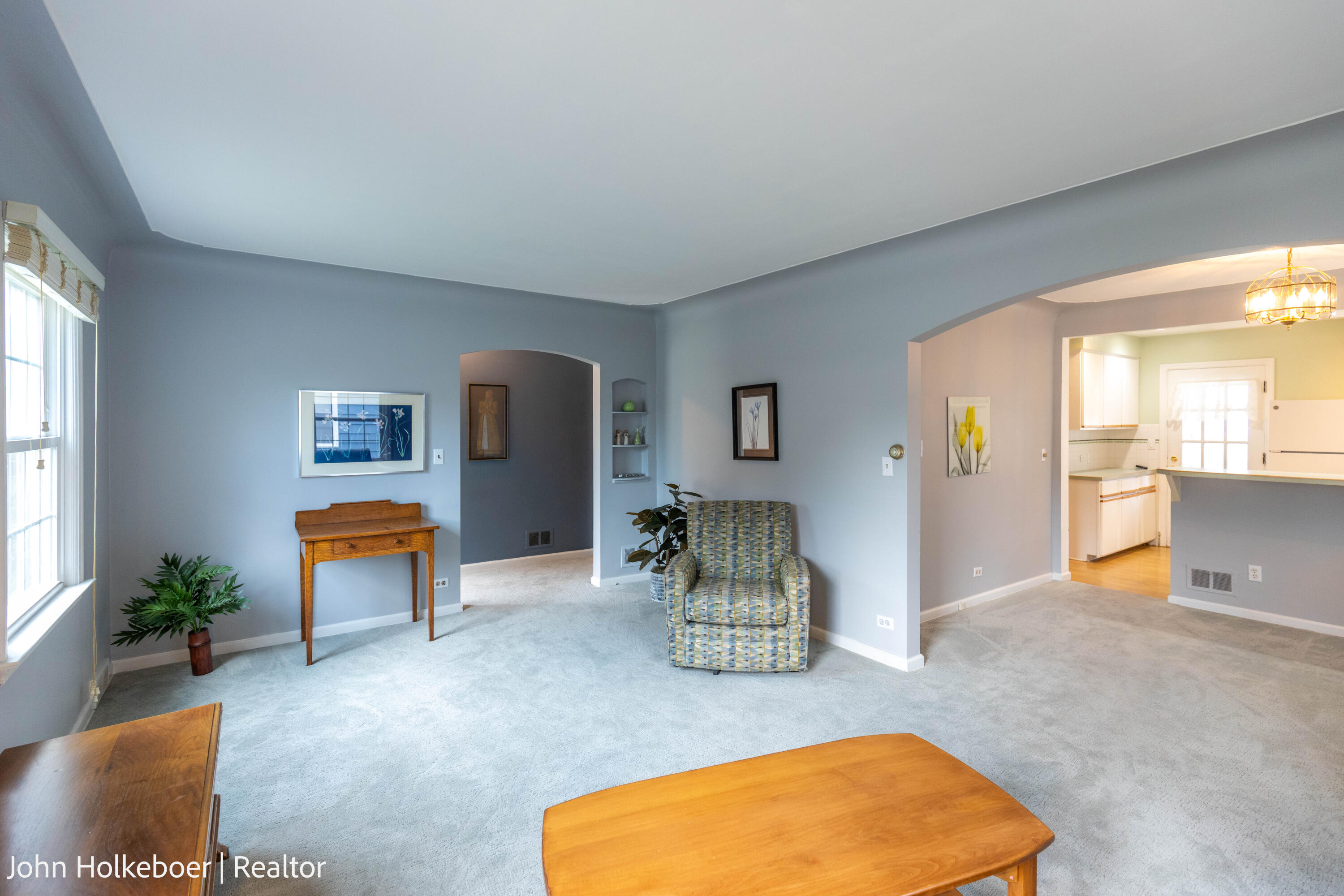 2226 College Avenue Se Property Photo 6