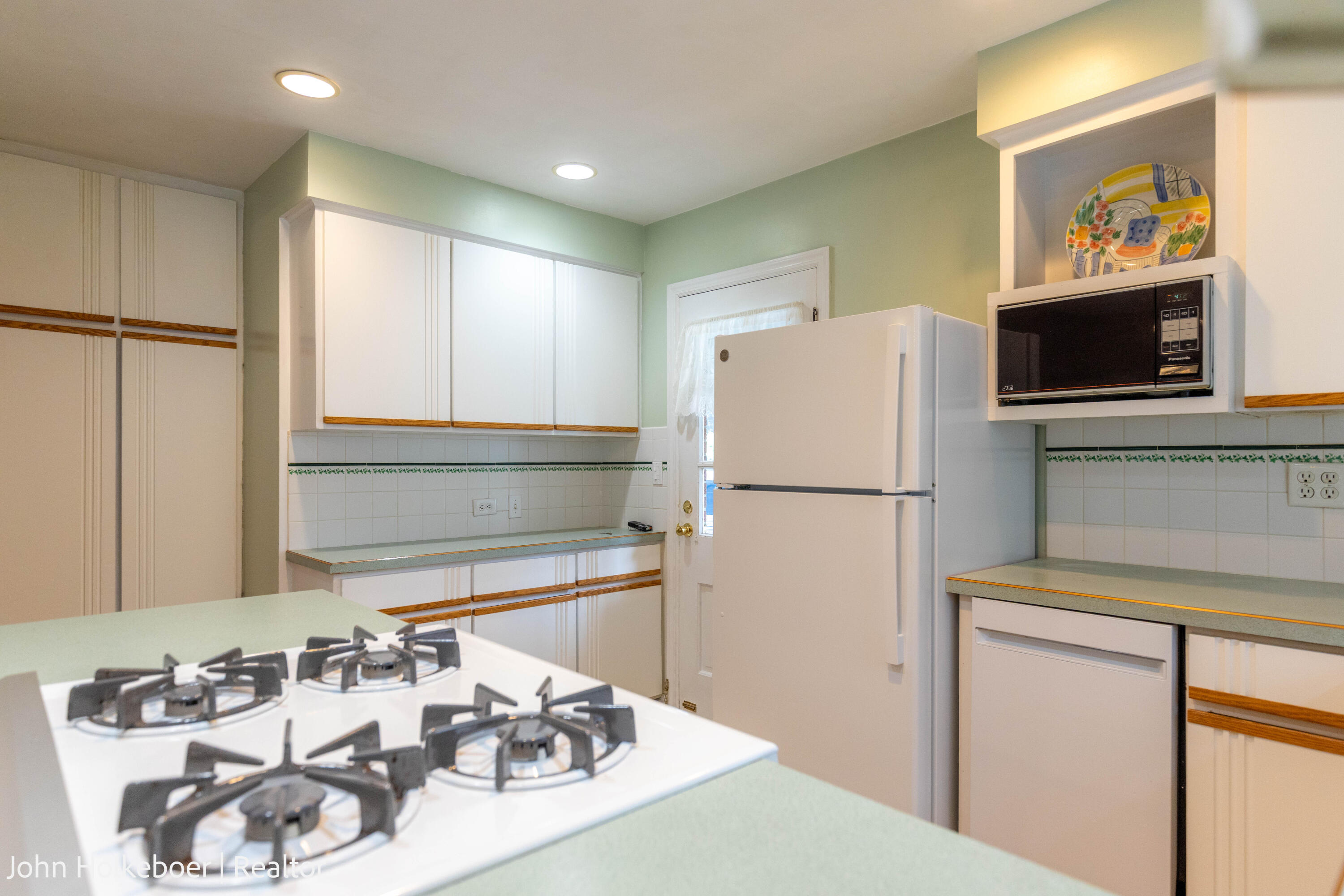 2226 College Avenue Se Property Photo 12