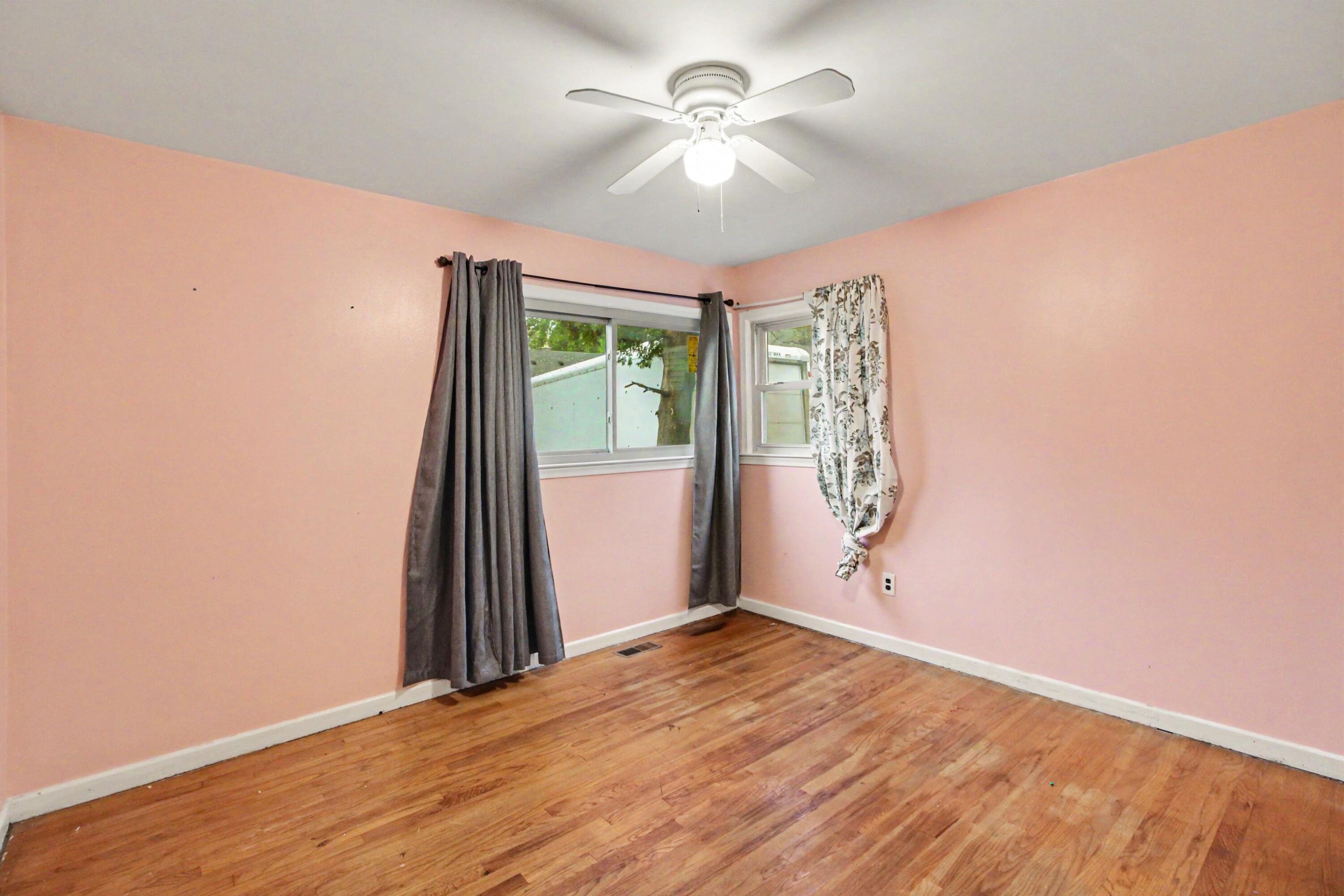 18286 Denby Street Property Photo 9