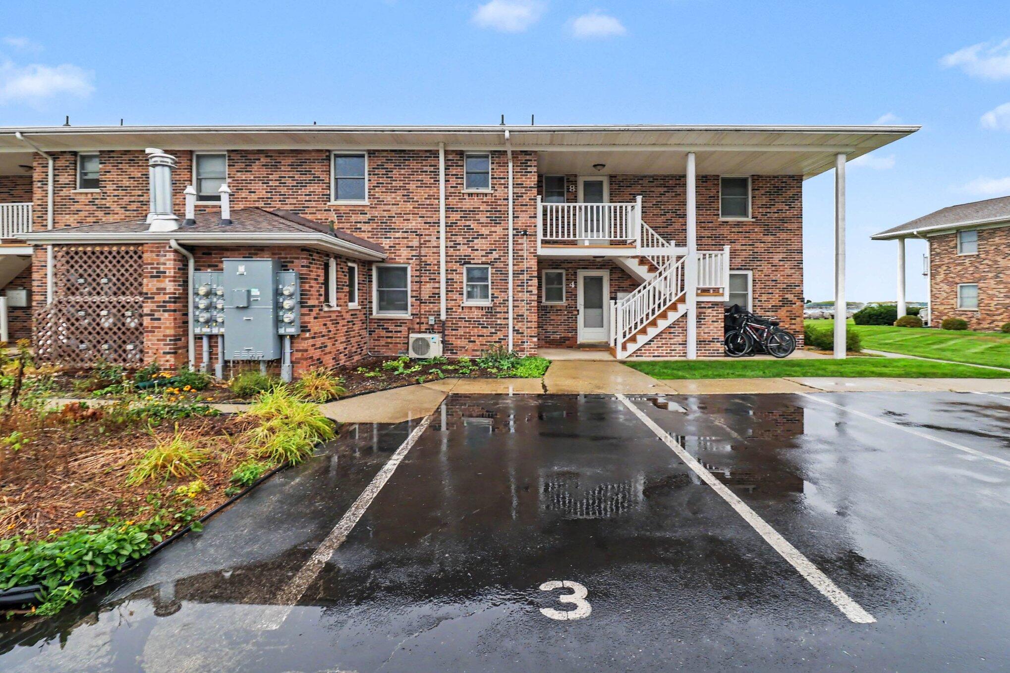 304 #3 S Ferry Street 3 Property Photo 5