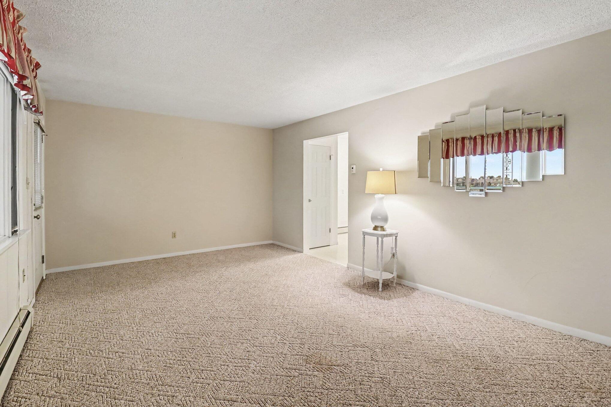 304 #3 S Ferry Street 3 Property Photo 10