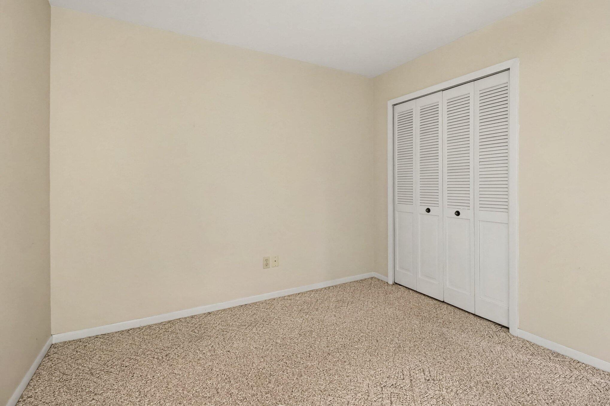 304 #3 S Ferry Street 3 Property Photo 18