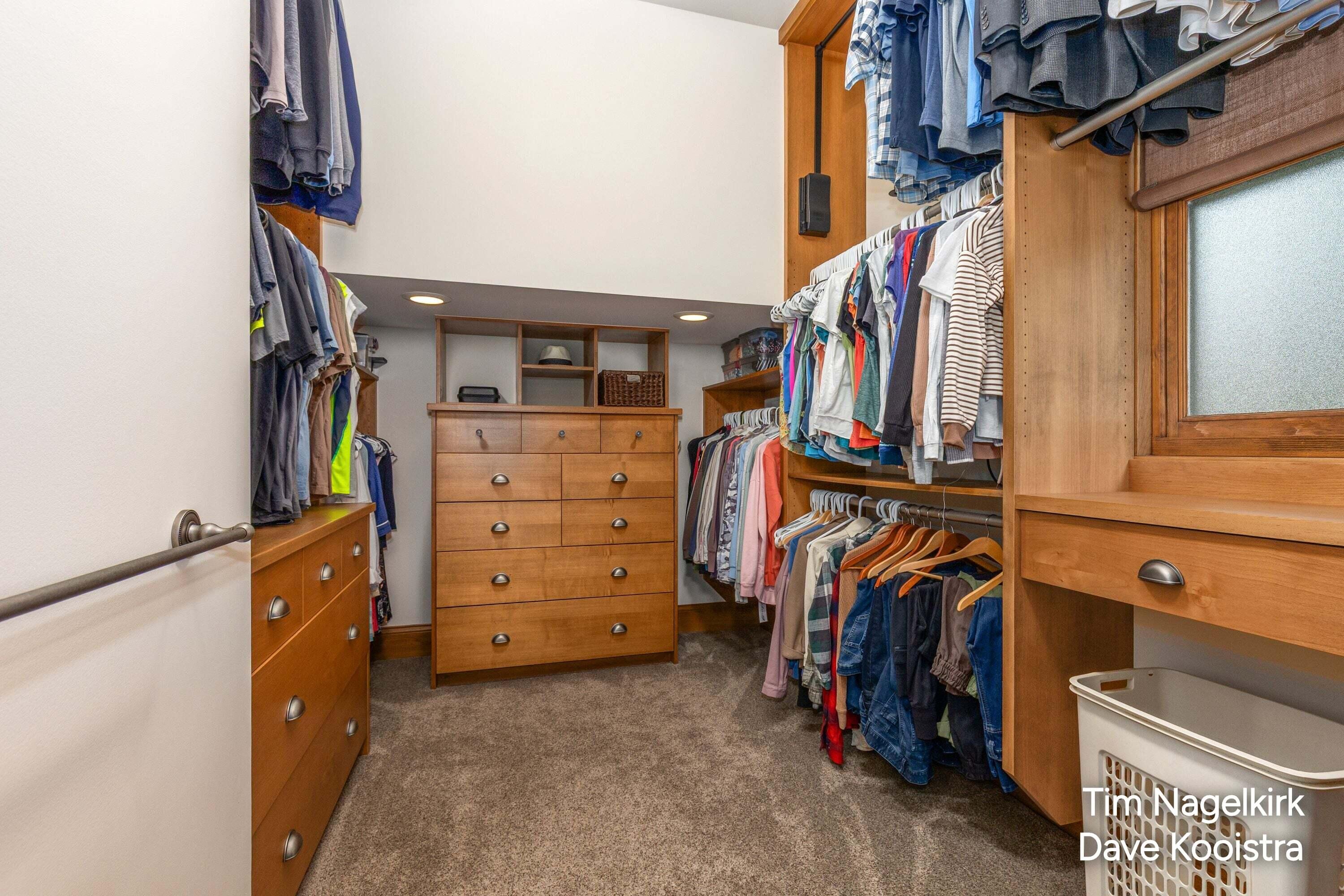 4023-2 Grandview Drive Property Photo 40