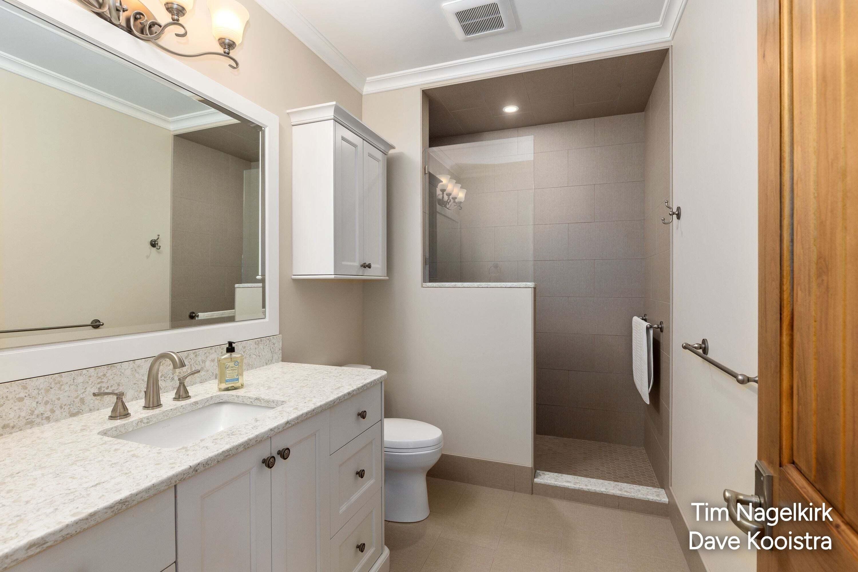4023-2 Grandview Drive Property Photo 50