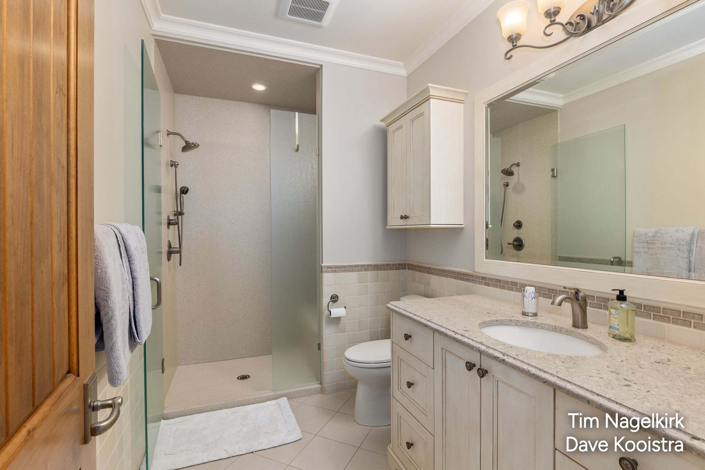 4023-2 Grandview Drive Property Photo 52