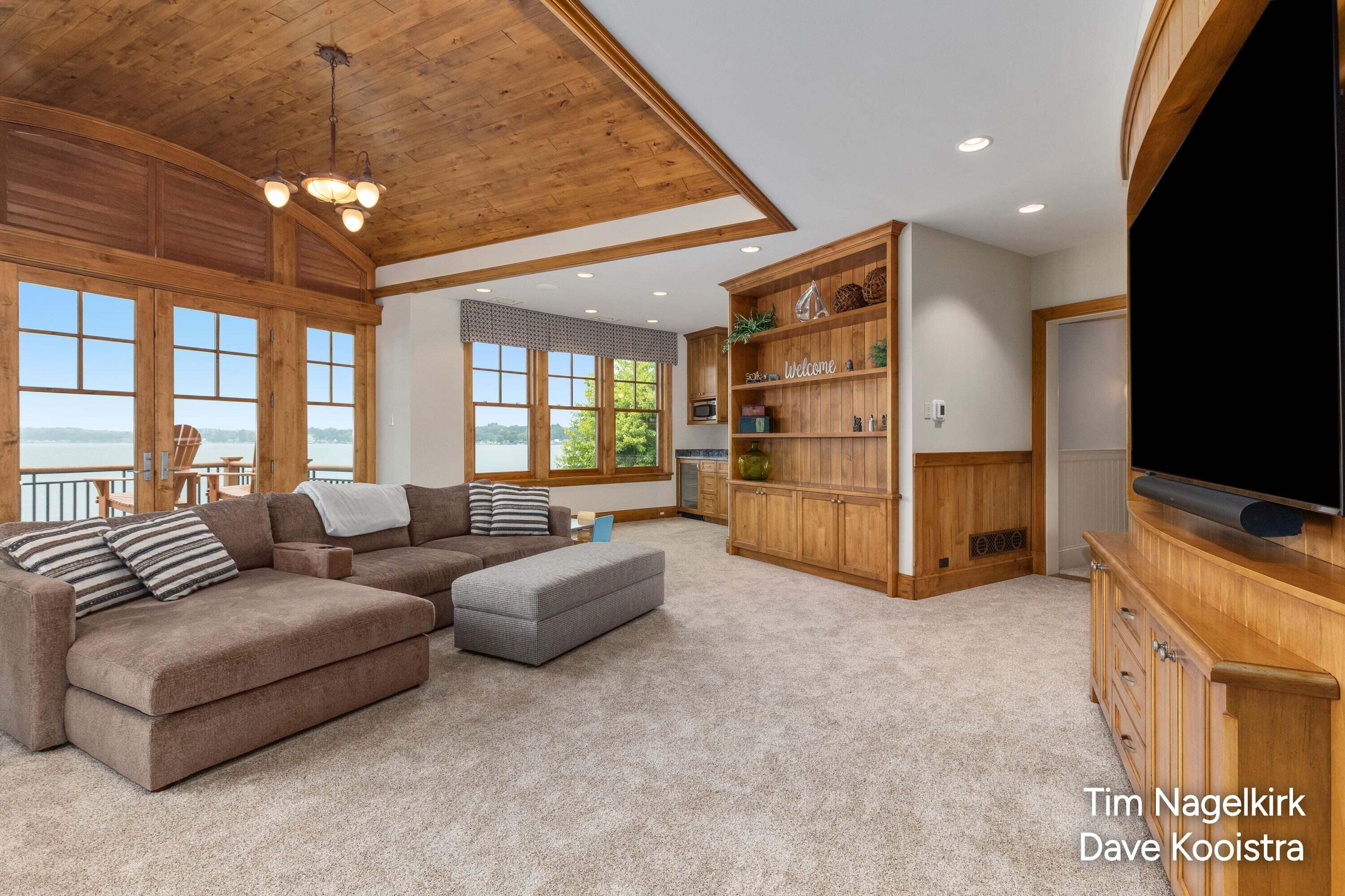4023 Grandview Drive Property Photo 45