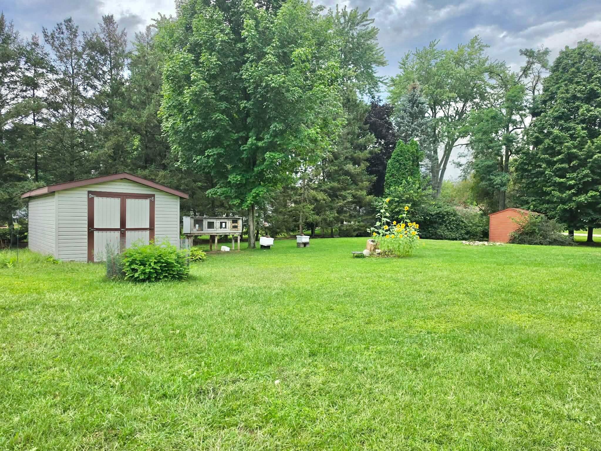 4850 Shore Drive Property Photo 2