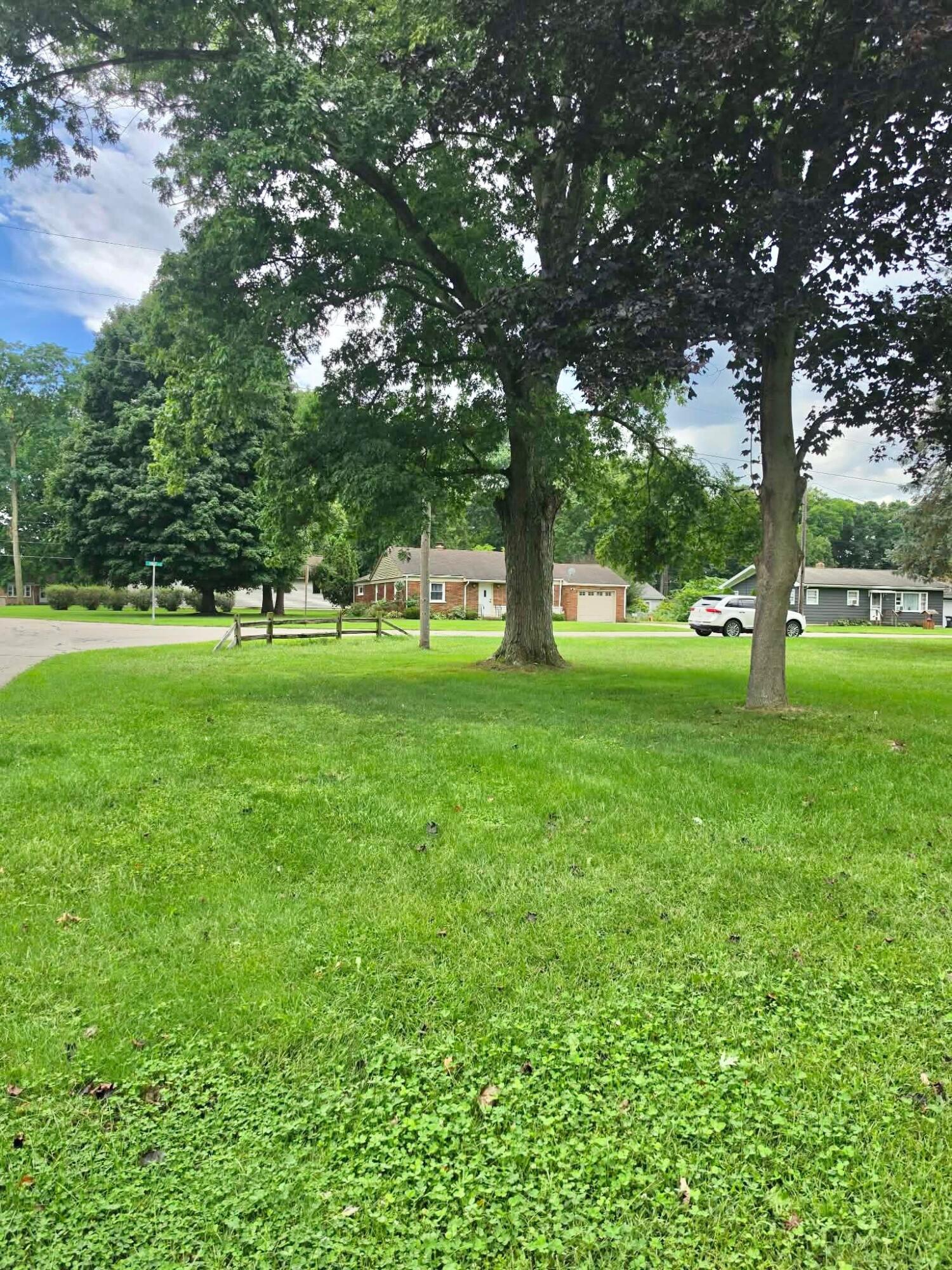 4850 Shore Drive Property Photo 18