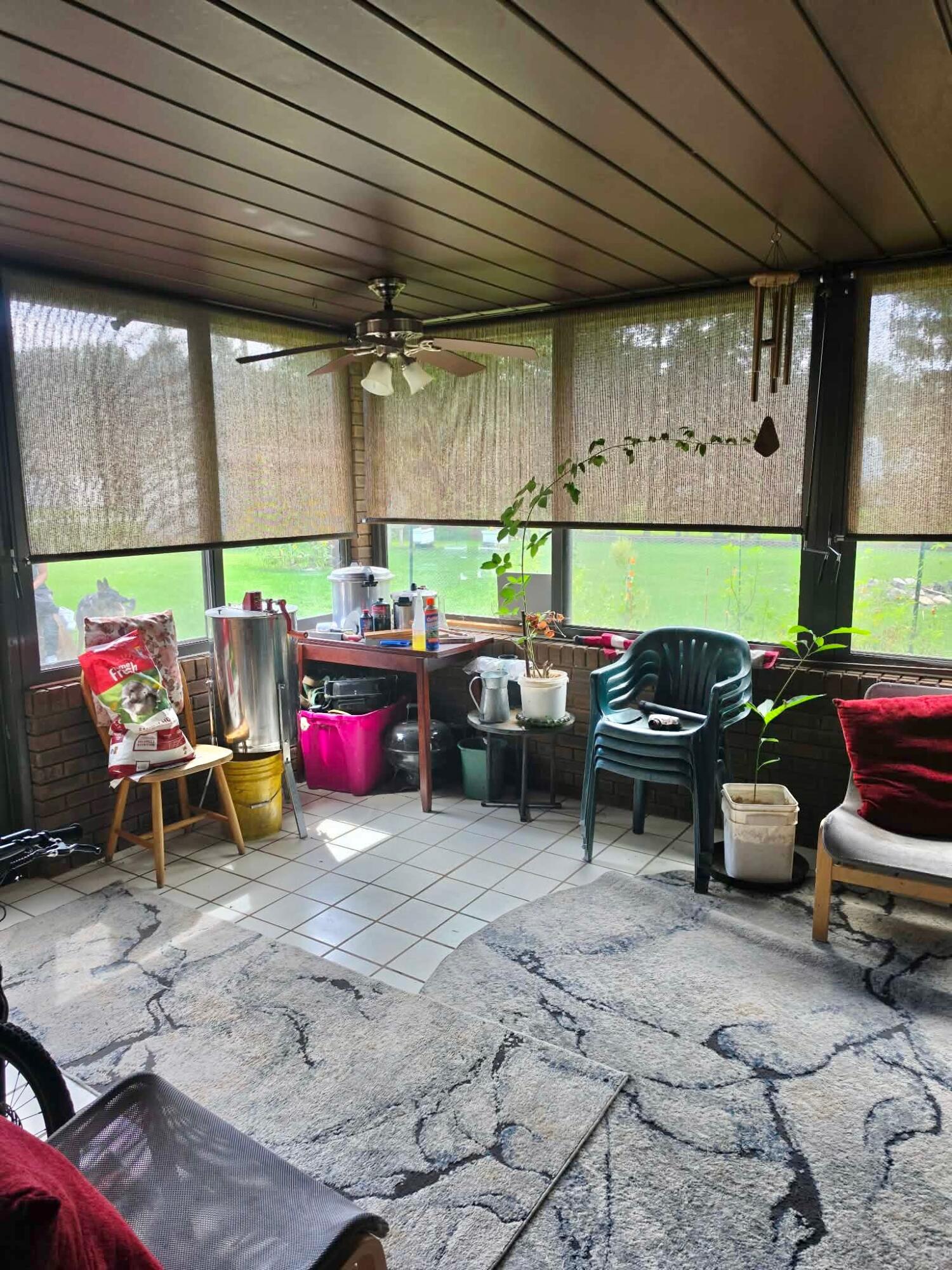 4850 Shore Drive Property Photo 25