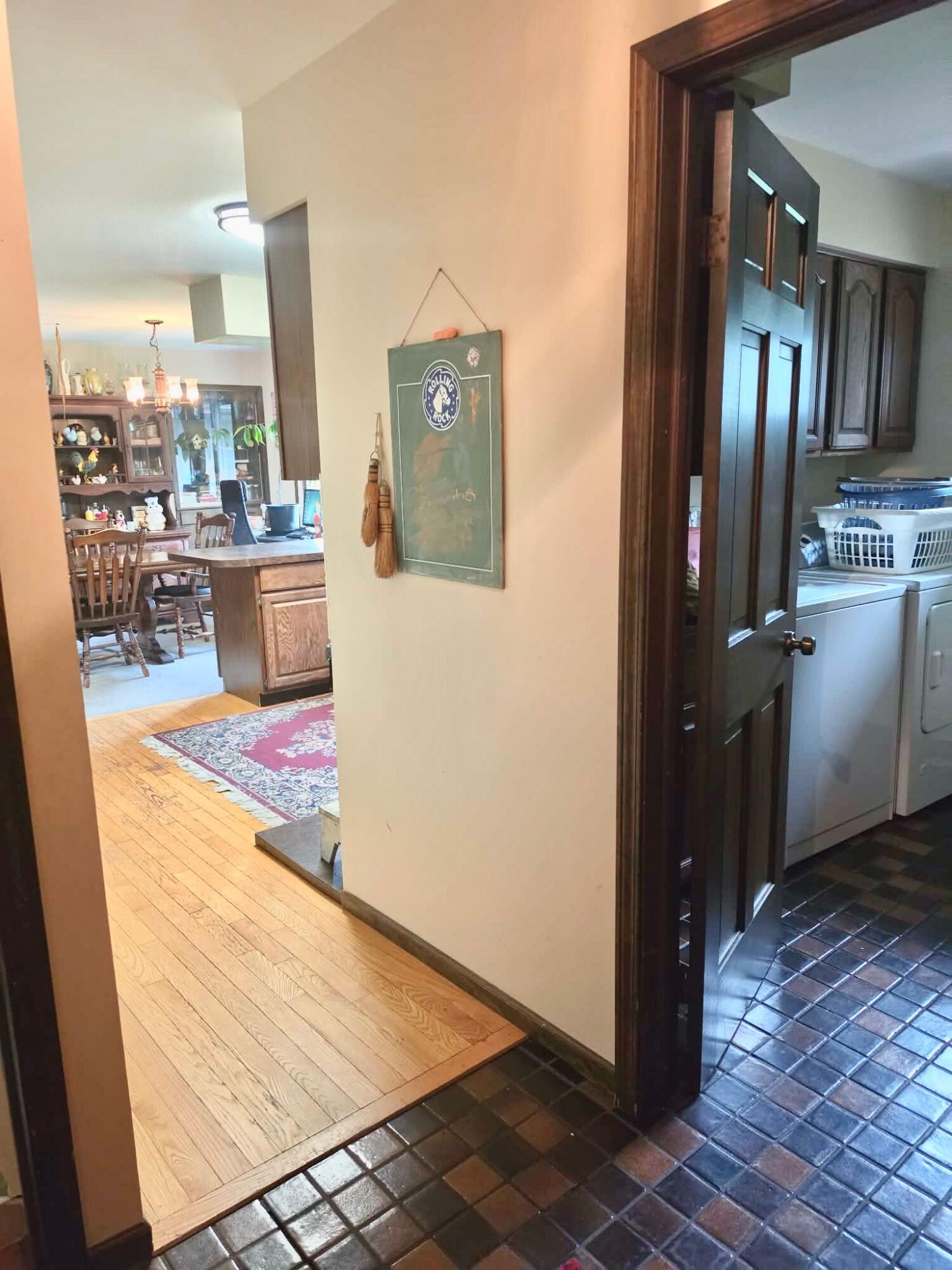 4850 Shore Drive Property Photo 26
