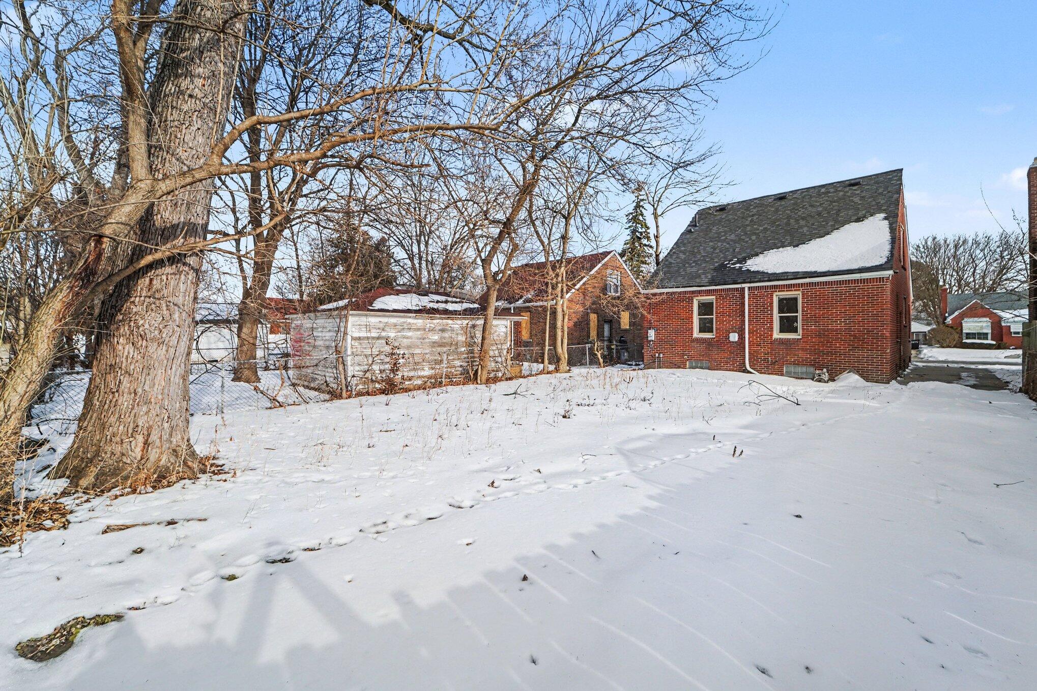 12511 Riad Street Property Photo 15