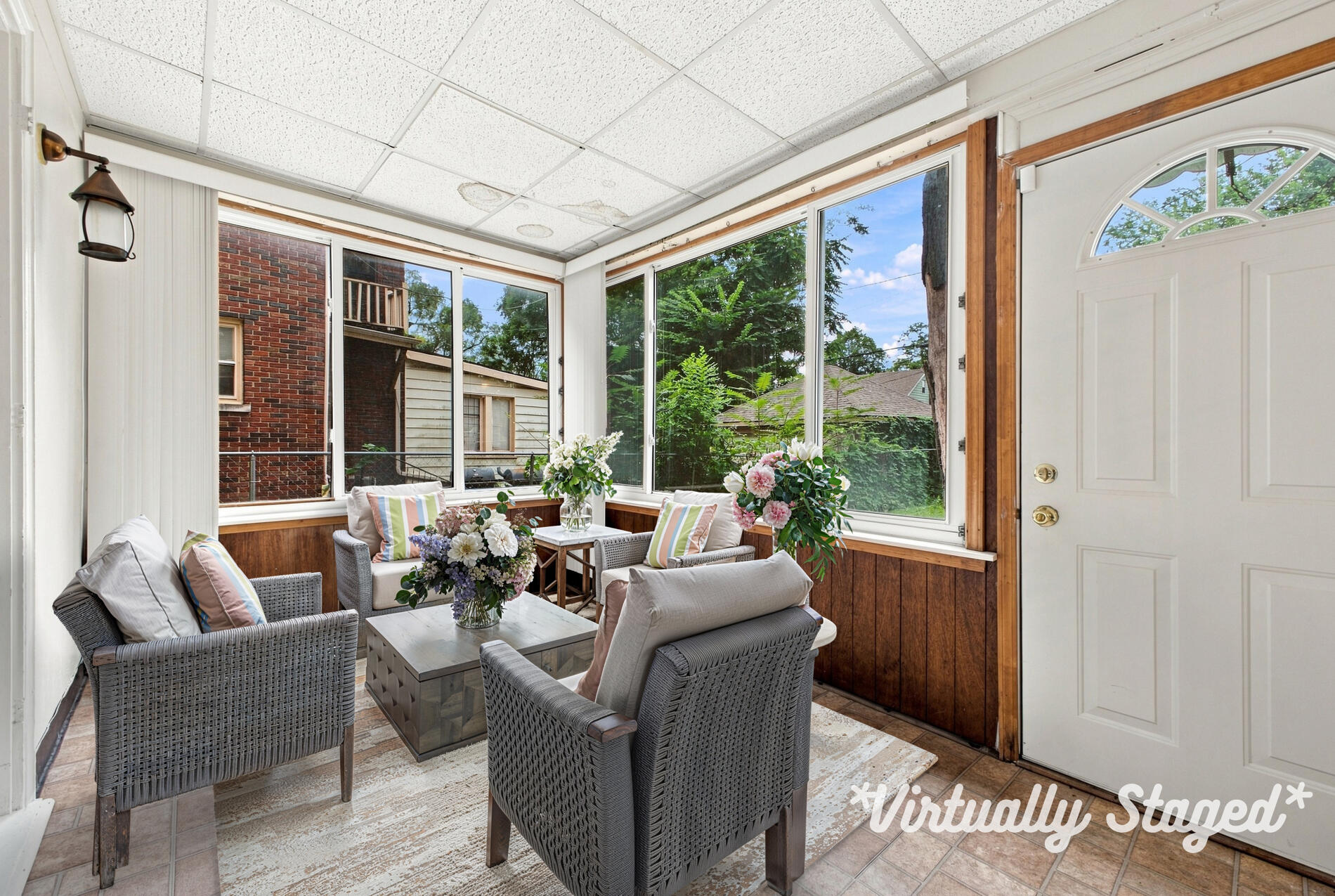 16587 La Salle Avenue Property Photo 12