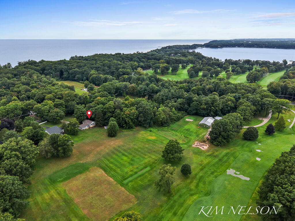 5280 Scenic Drive Property Photo 7