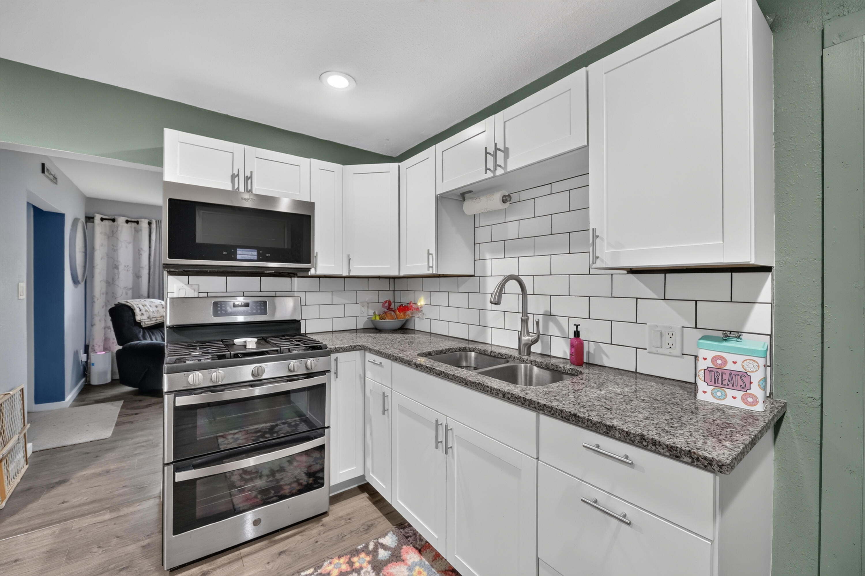71 N Mason Avenue Property Photo 10