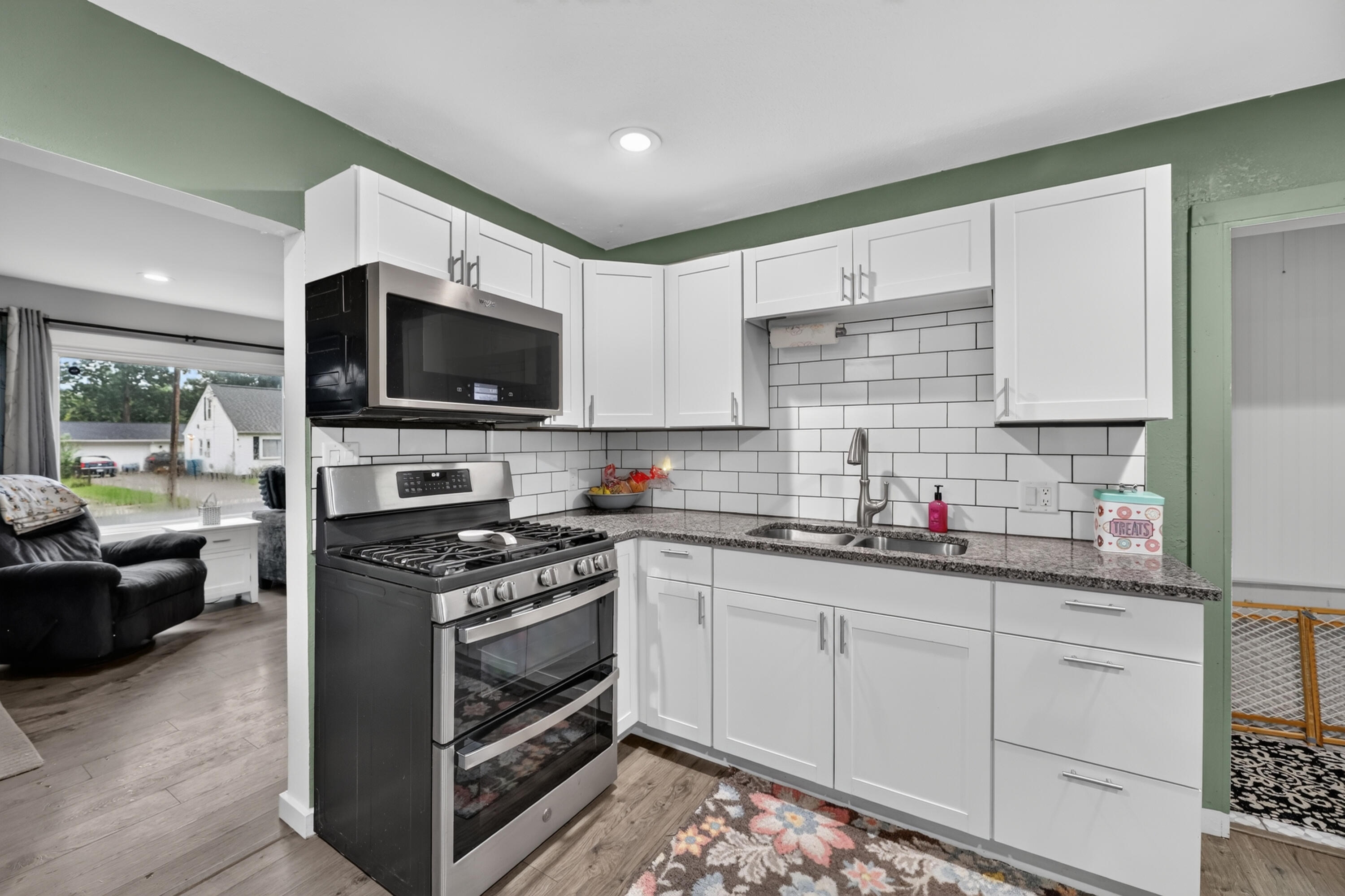 71 N Mason Avenue Property Photo 11