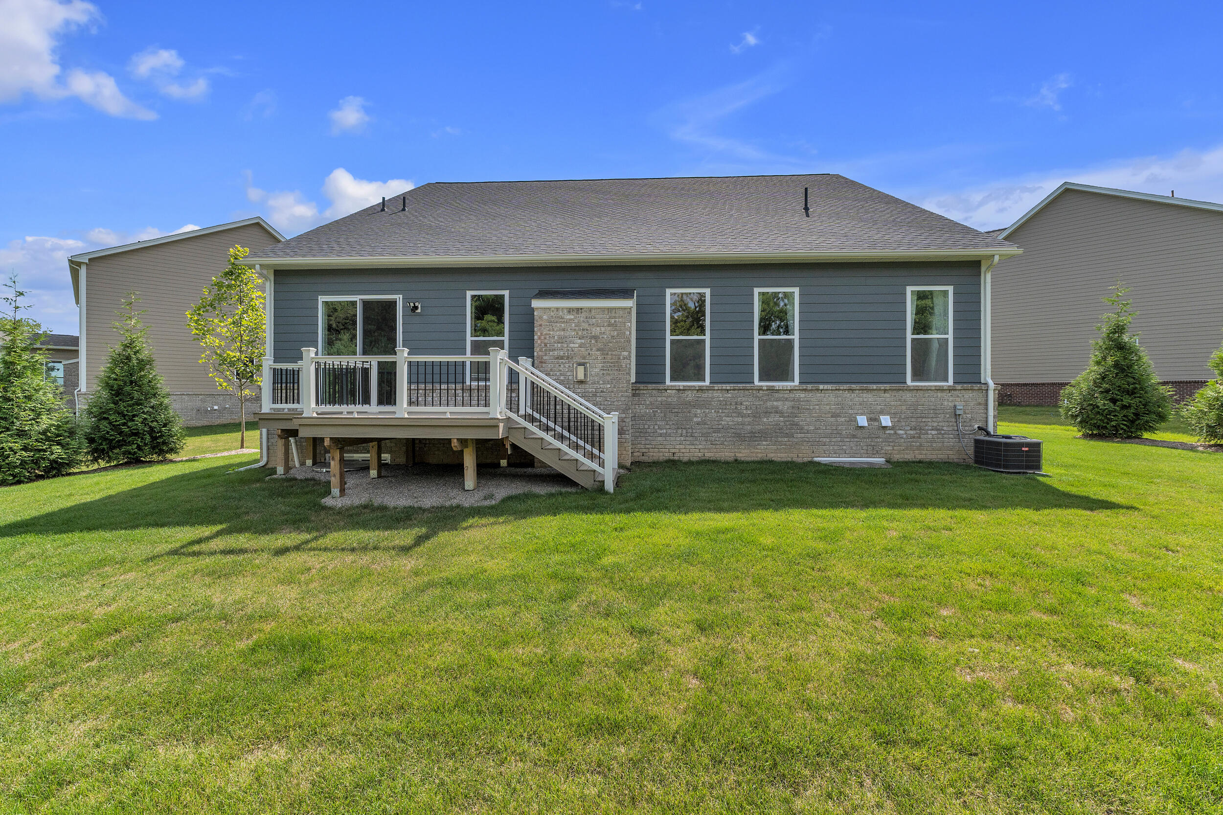 628 Pine Circle Property Photo 55