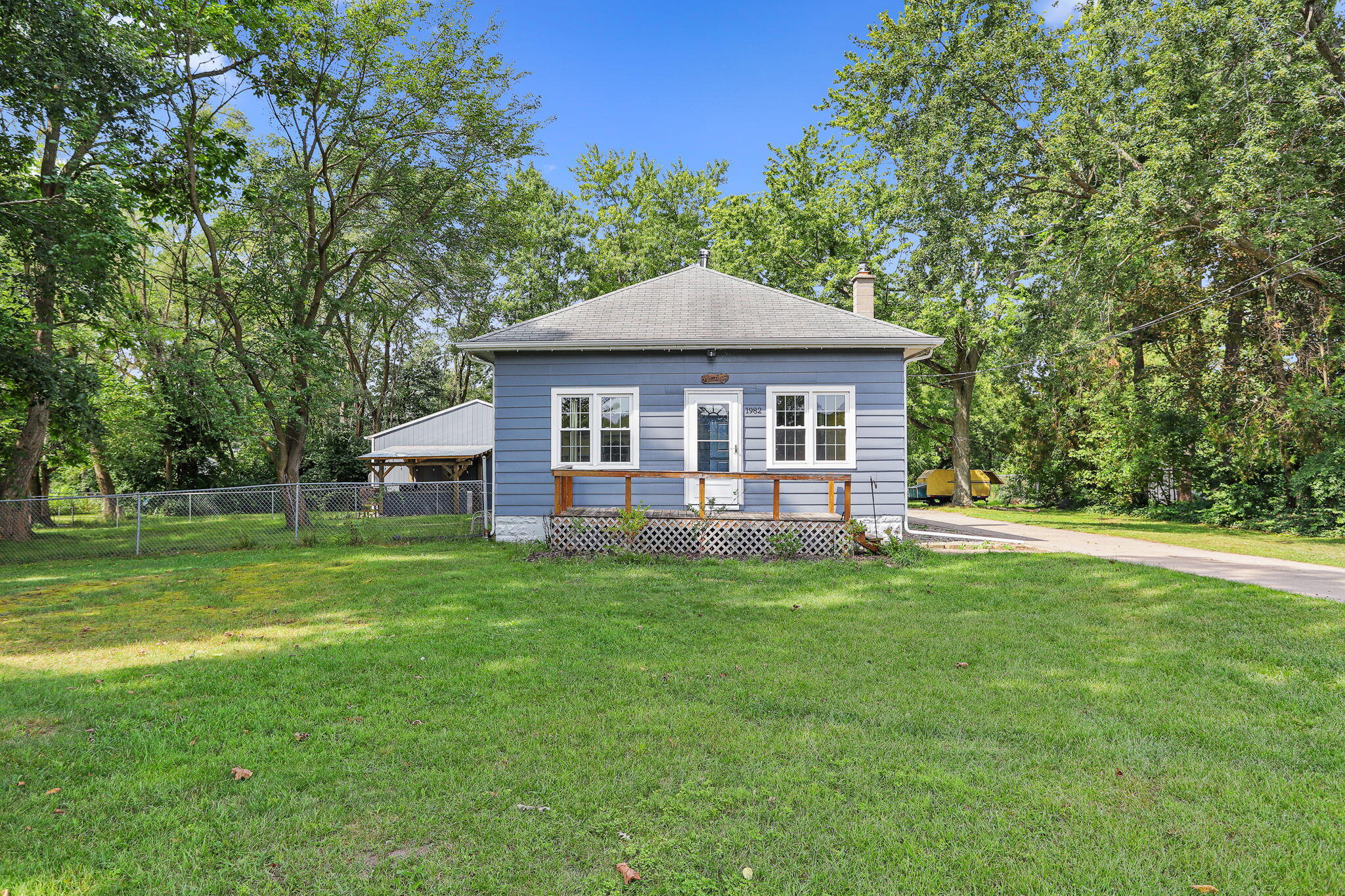 1982 Fairplain Avenue Property Photo 1