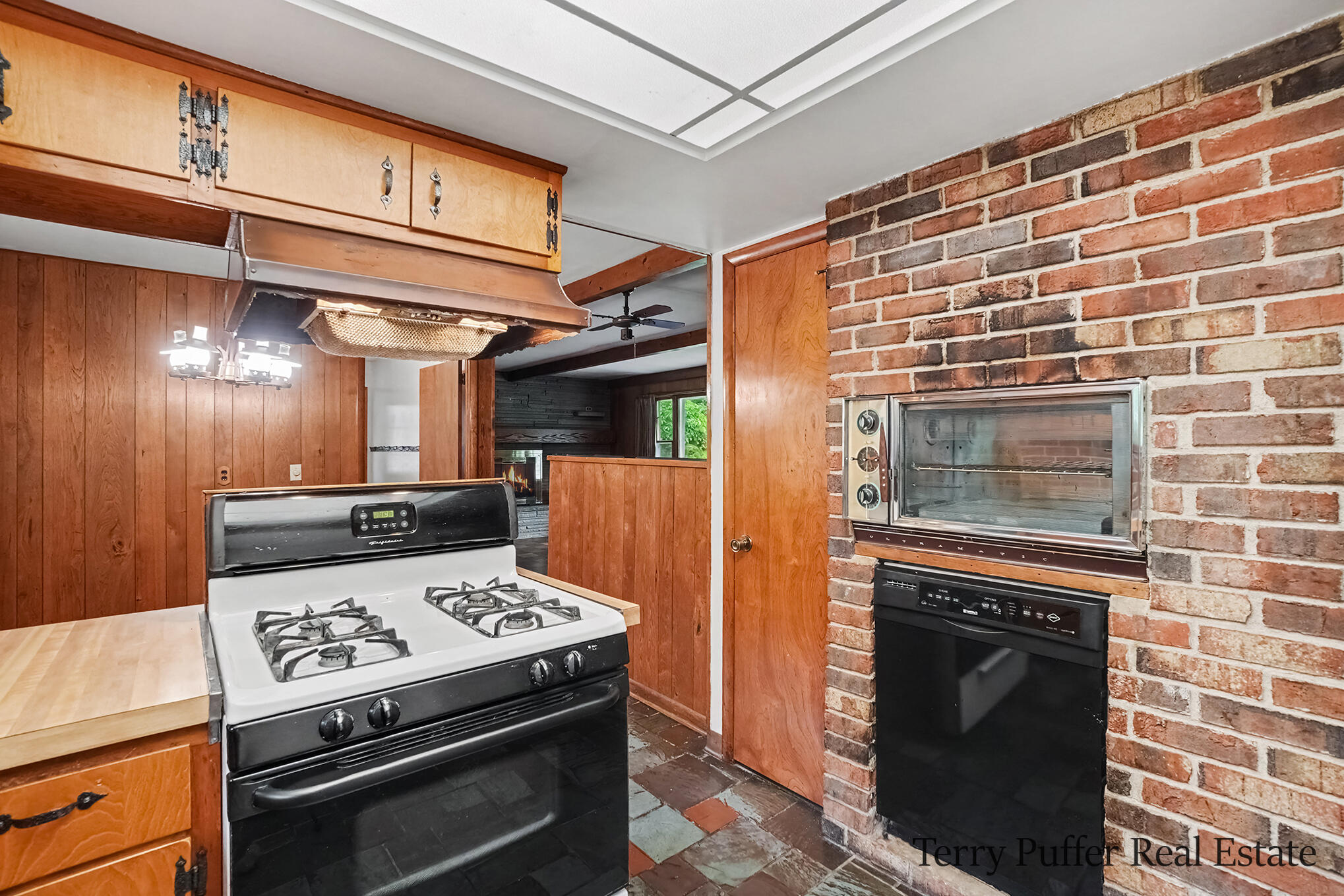 2325 Judson Road Property Photo 14