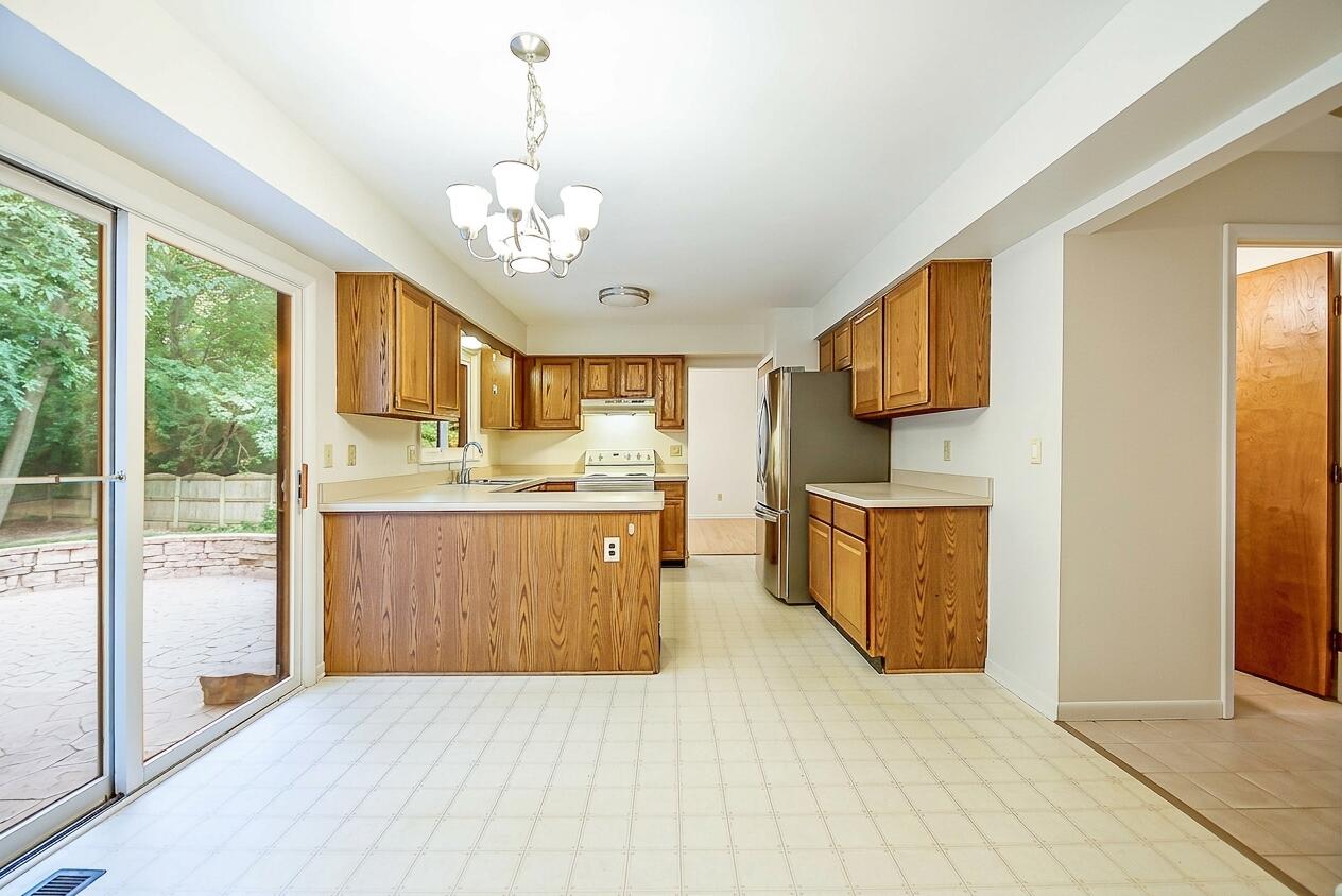 312 Burr Oak Drive Property Photo 20
