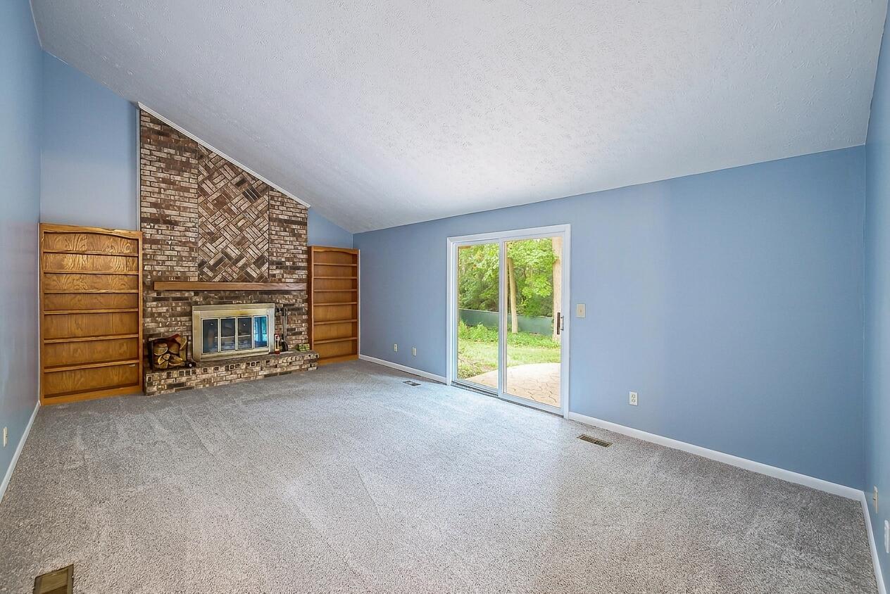 312 Burr Oak Drive Property Photo 21