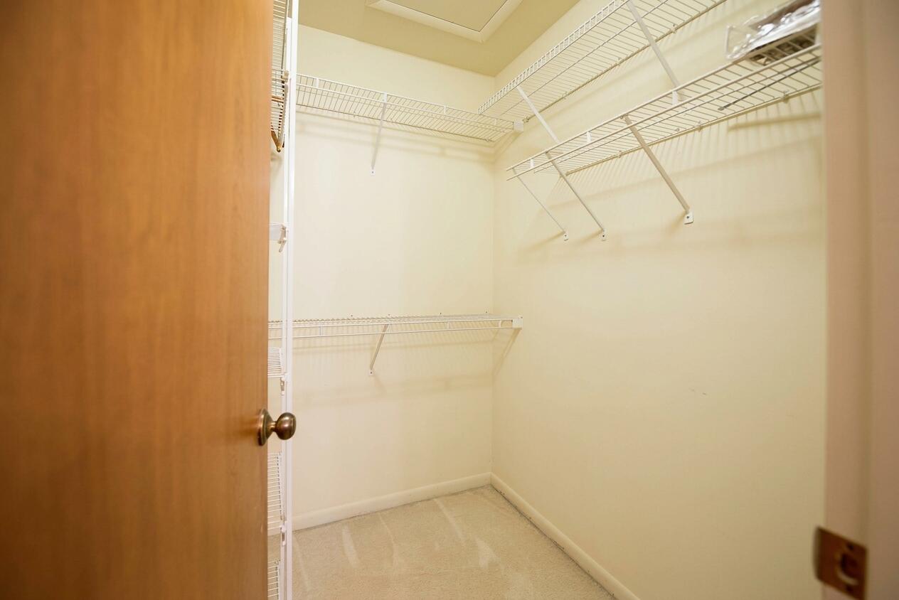 312 Burr Oak Drive Property Photo 37