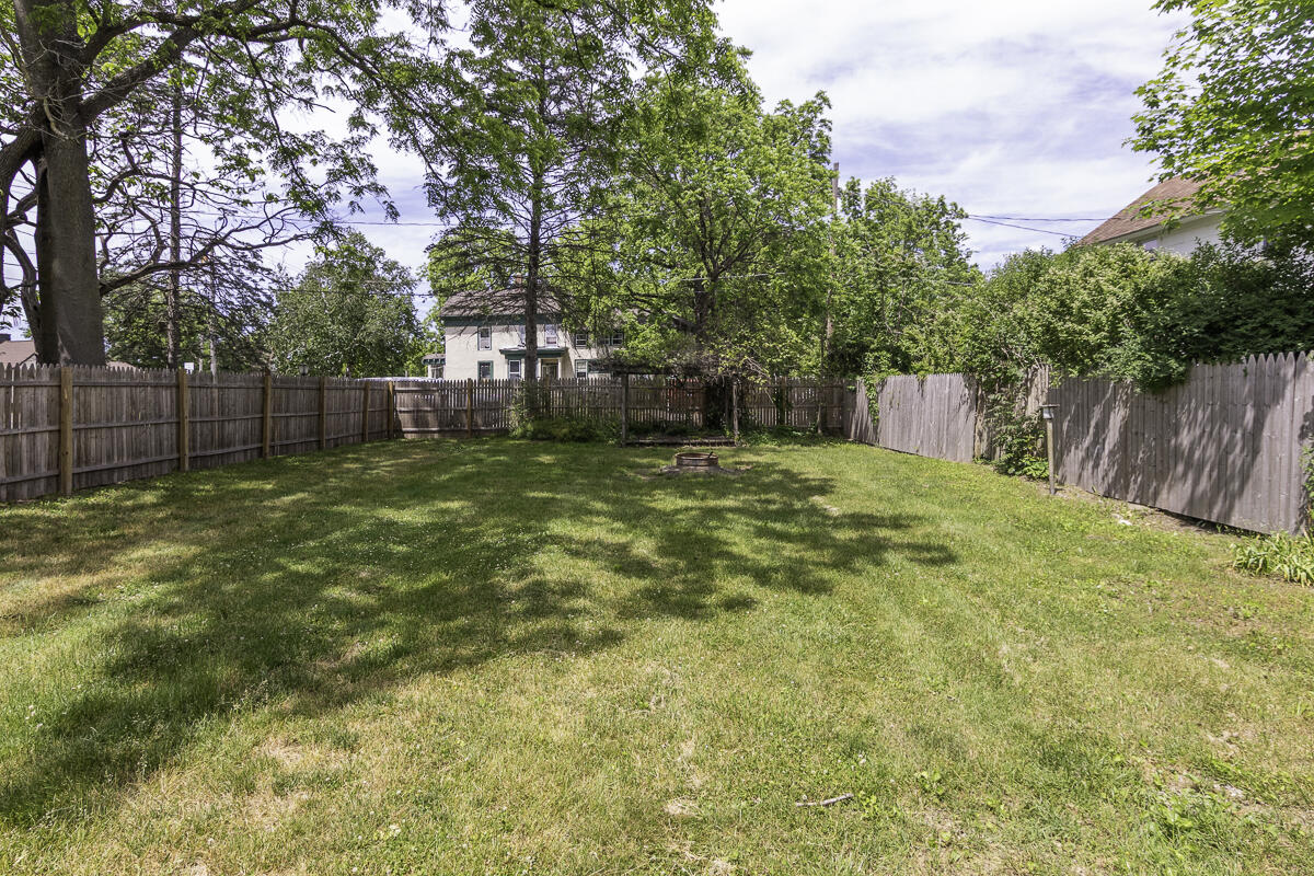 514 Kalamazoo Street Property Photo 17