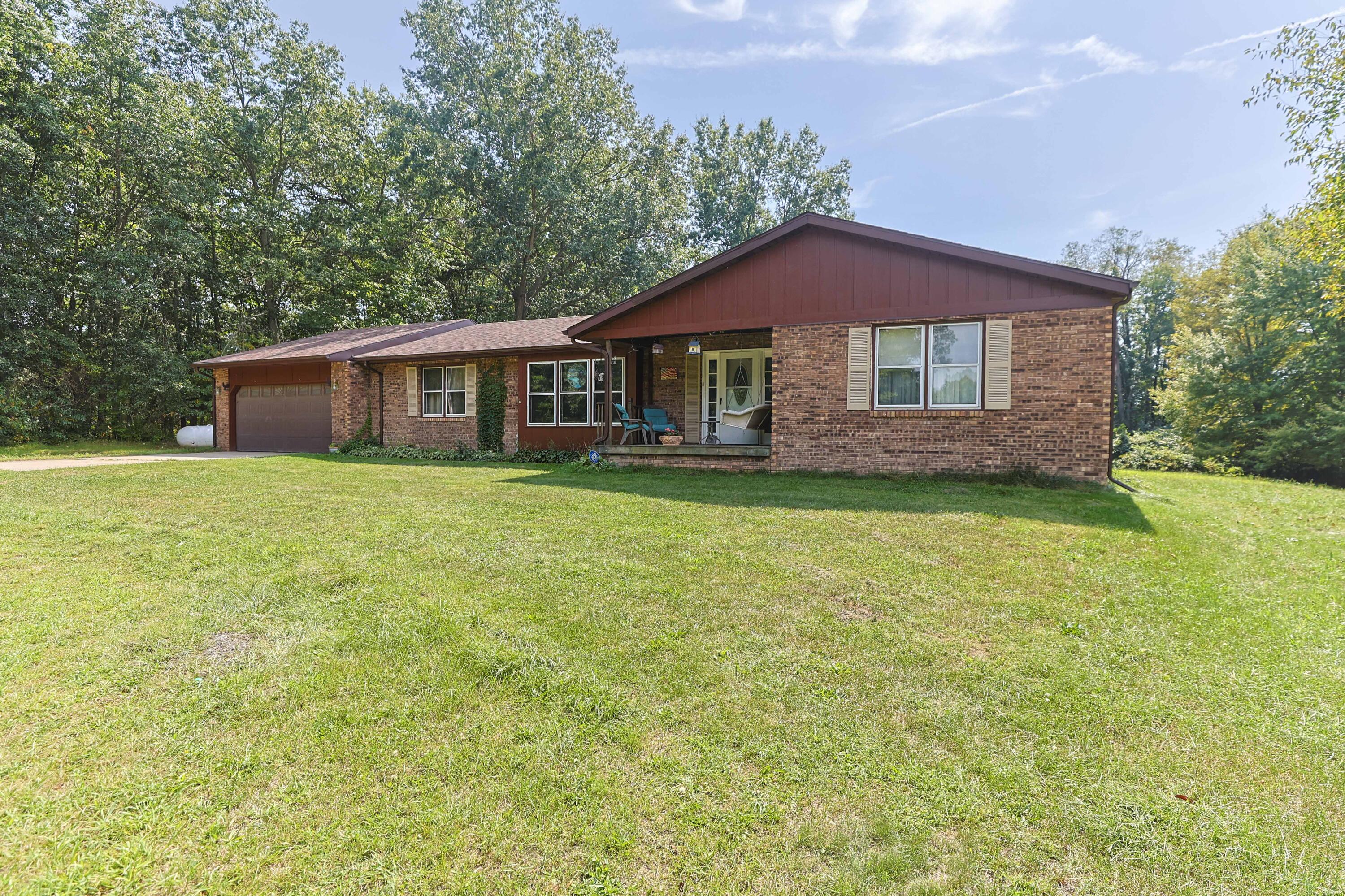 32925 Us-12 Property Photo 3