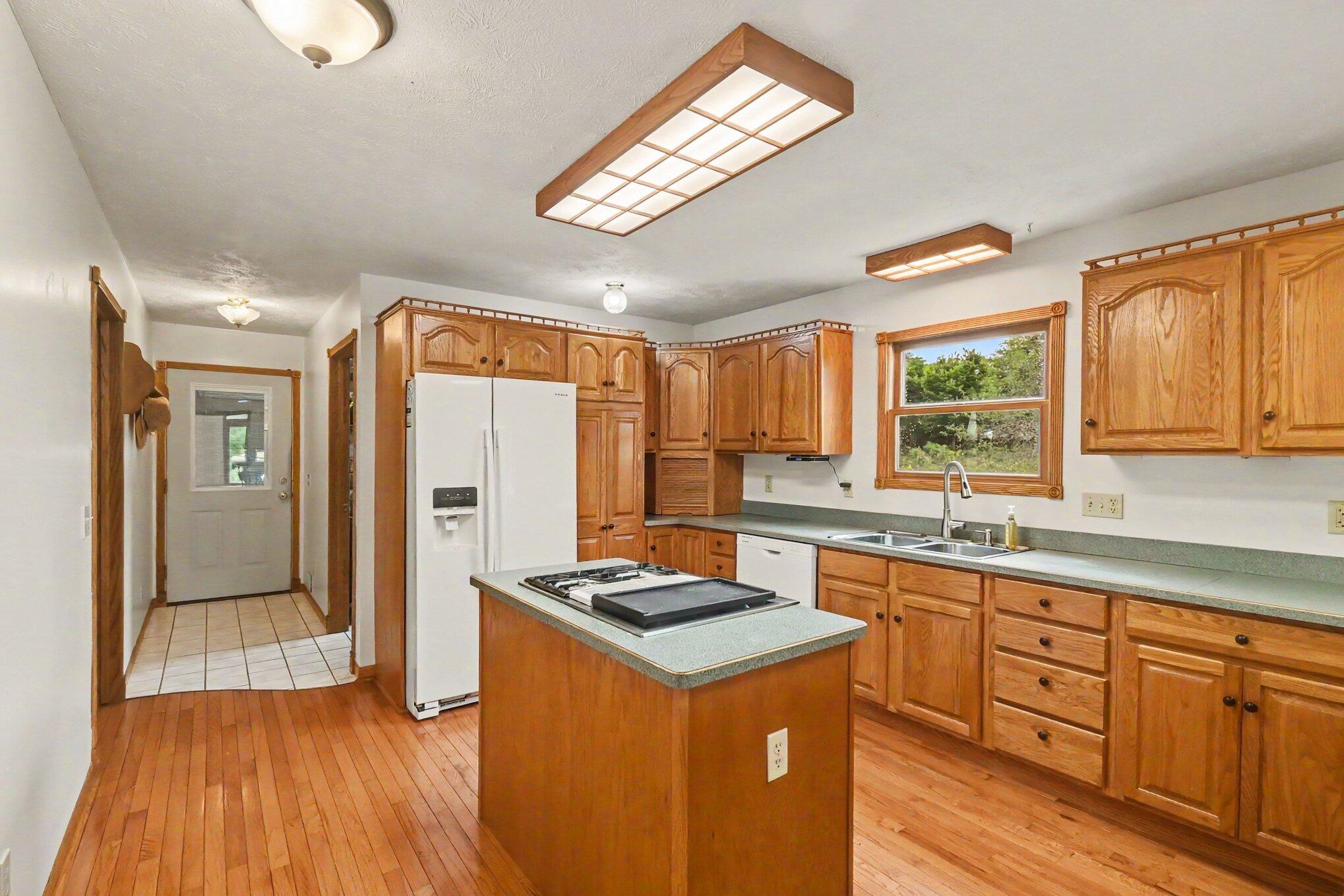5045 Brown Road Property Photo 13