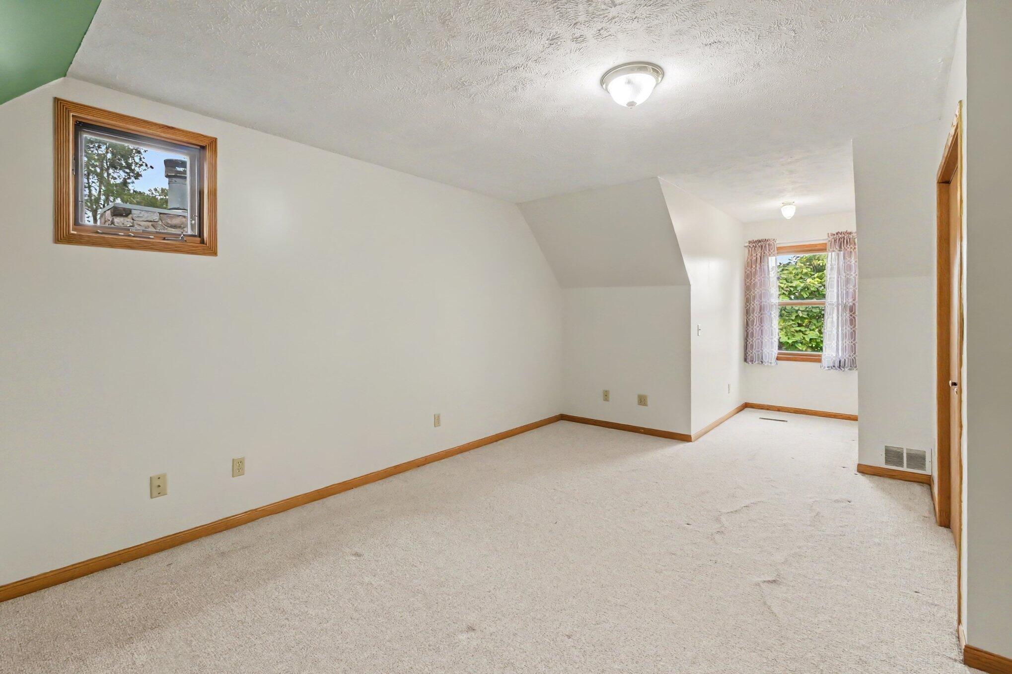 5045 Brown Road Property Photo 32