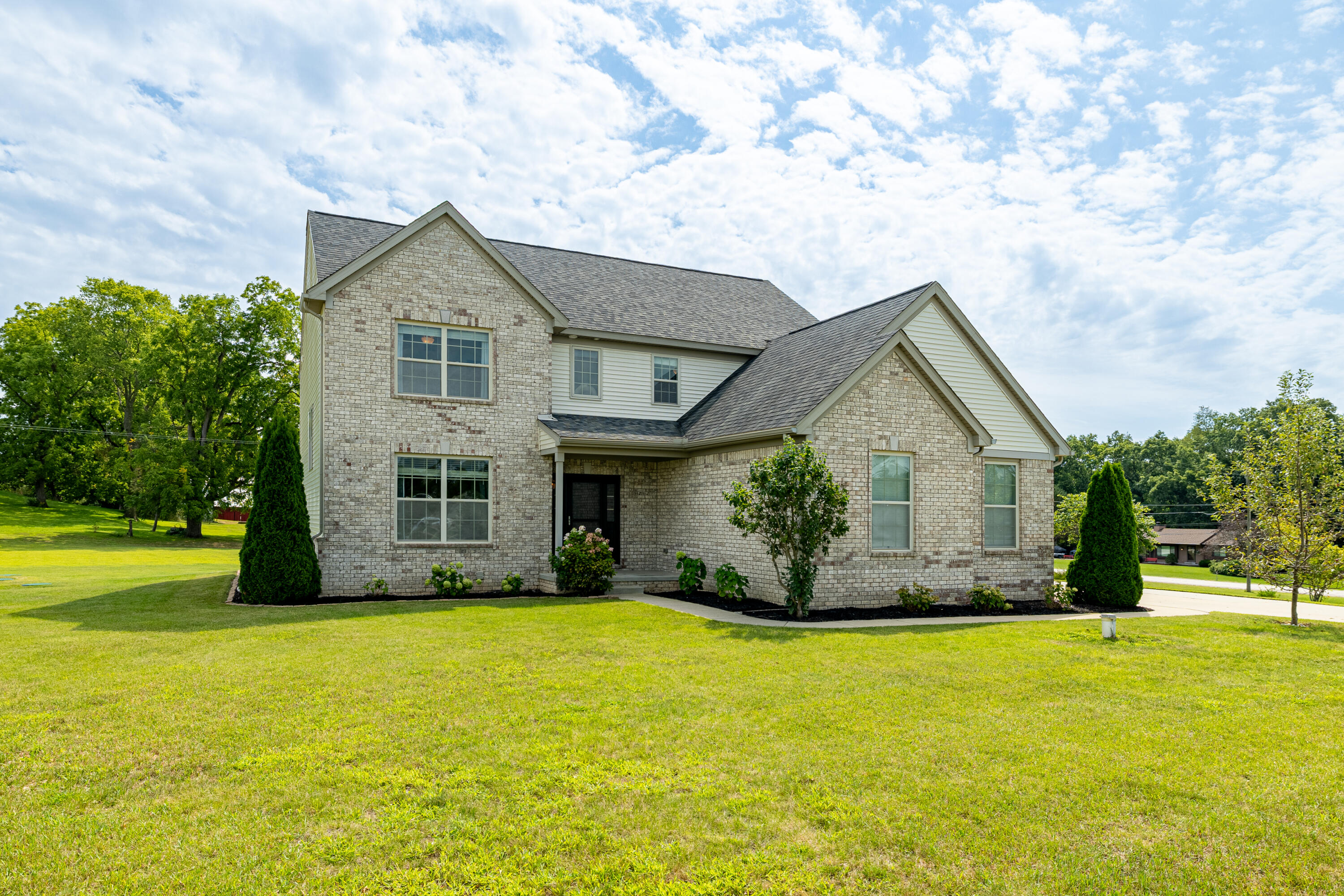 672 Meadow Hill Road Property Photo 1