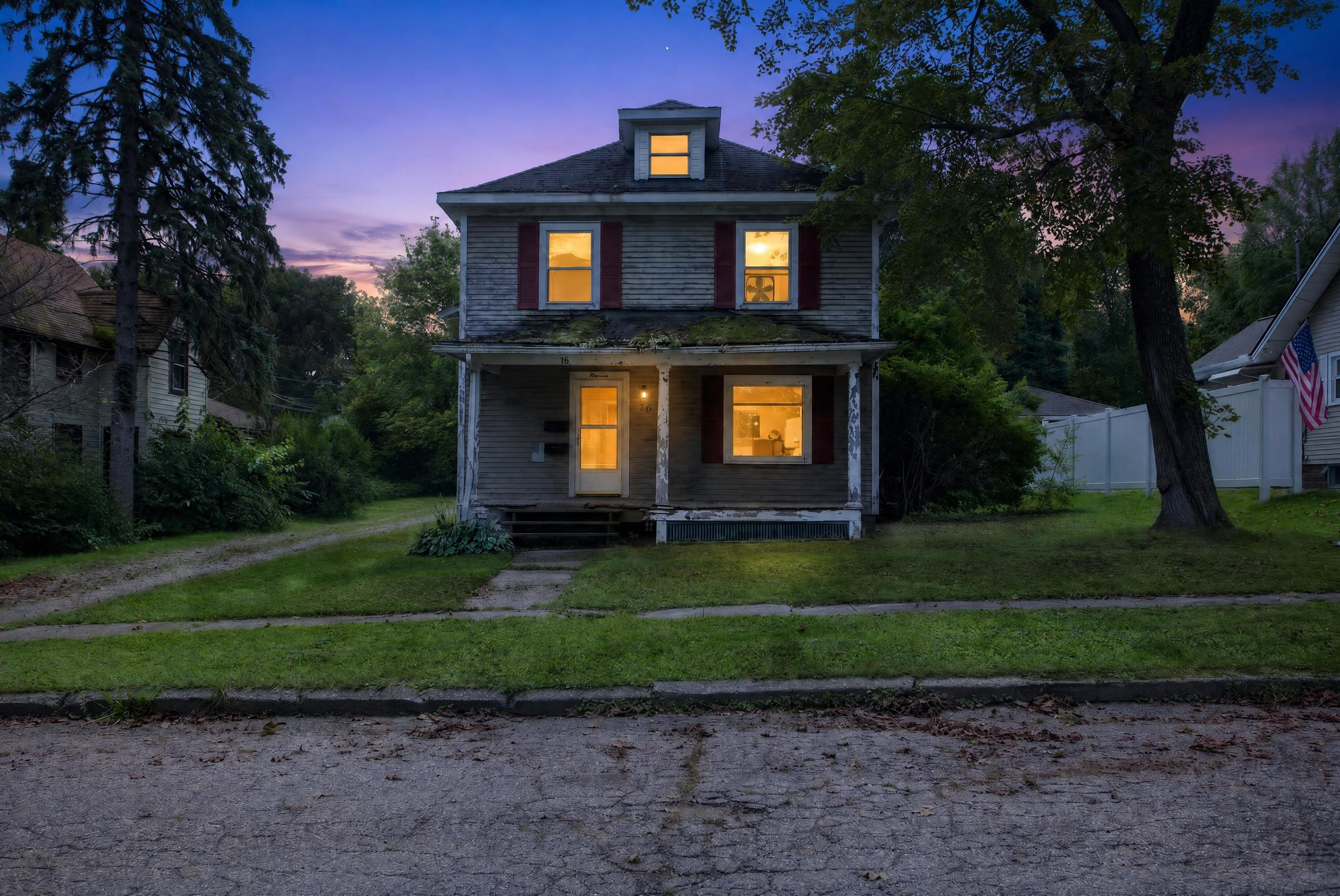18 Armstrong Street Property Photo 1