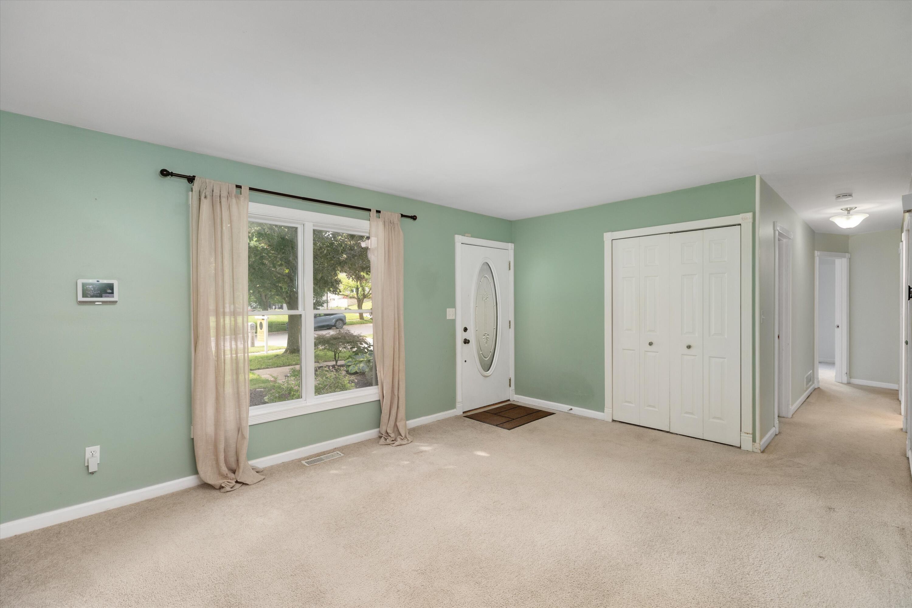 1845 Northbrook Drive Property Photo 2