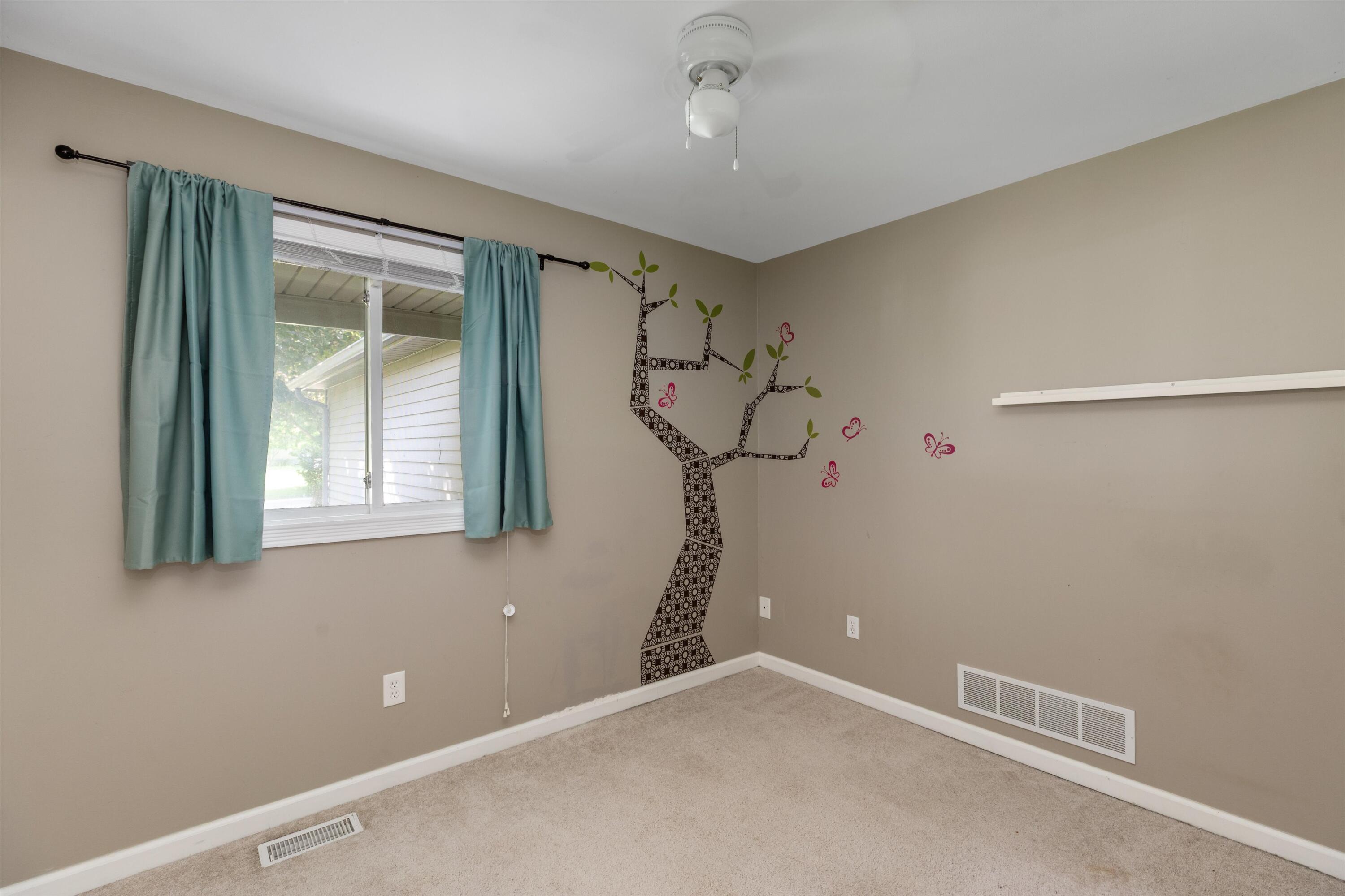 1845 Northbrook Drive Property Photo 13