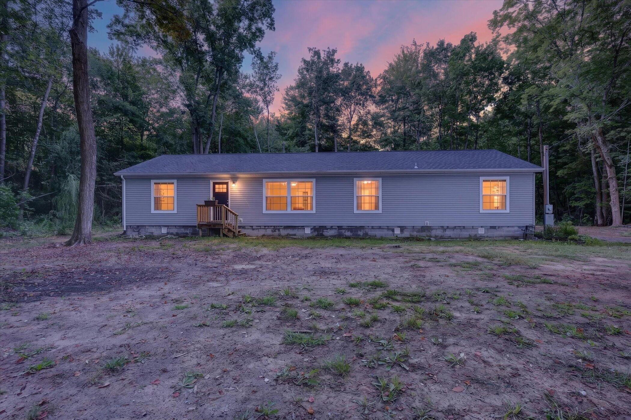 9633 W Howard City Edmore Property Photo 1