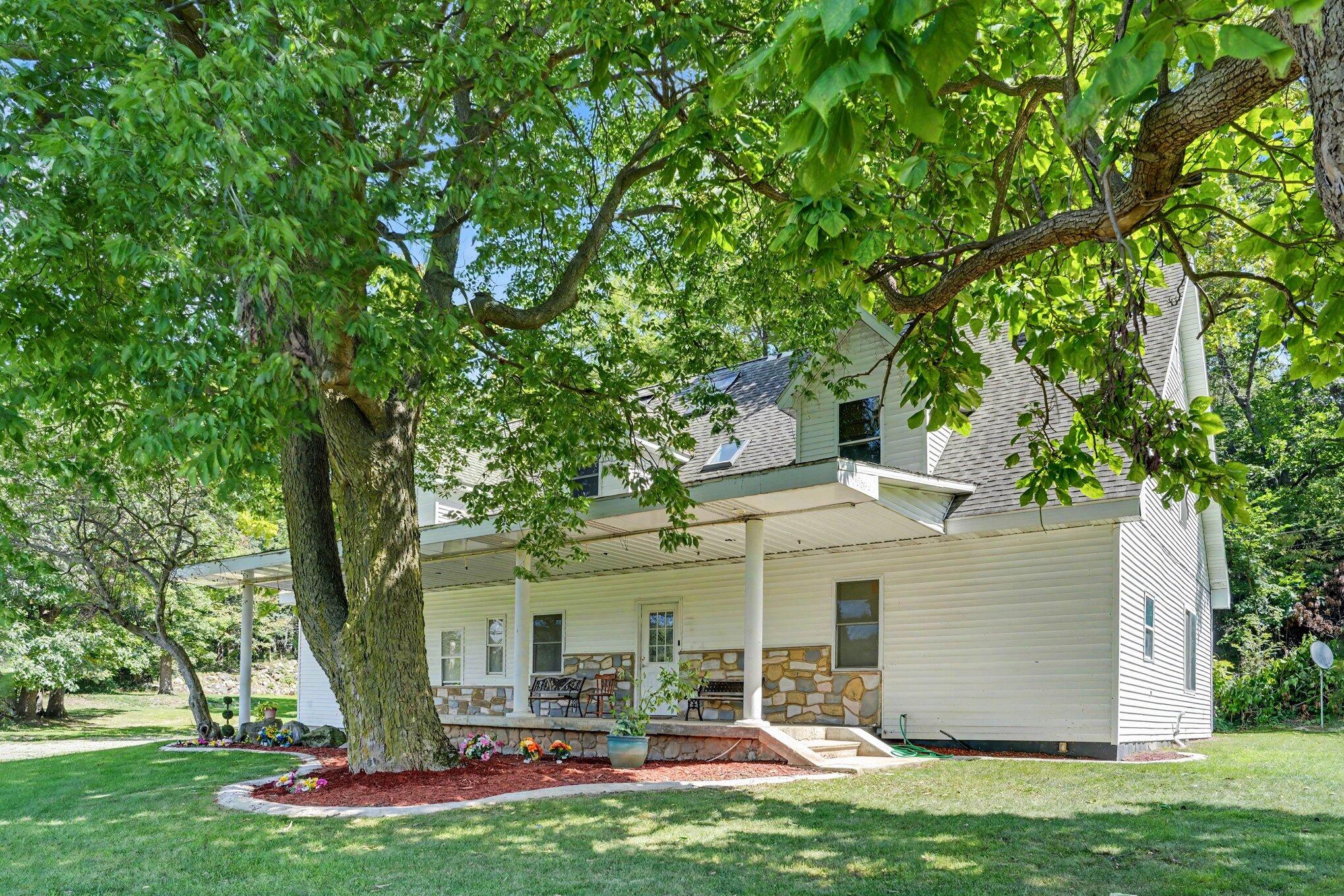 29102 Us-12 Property Photo 3