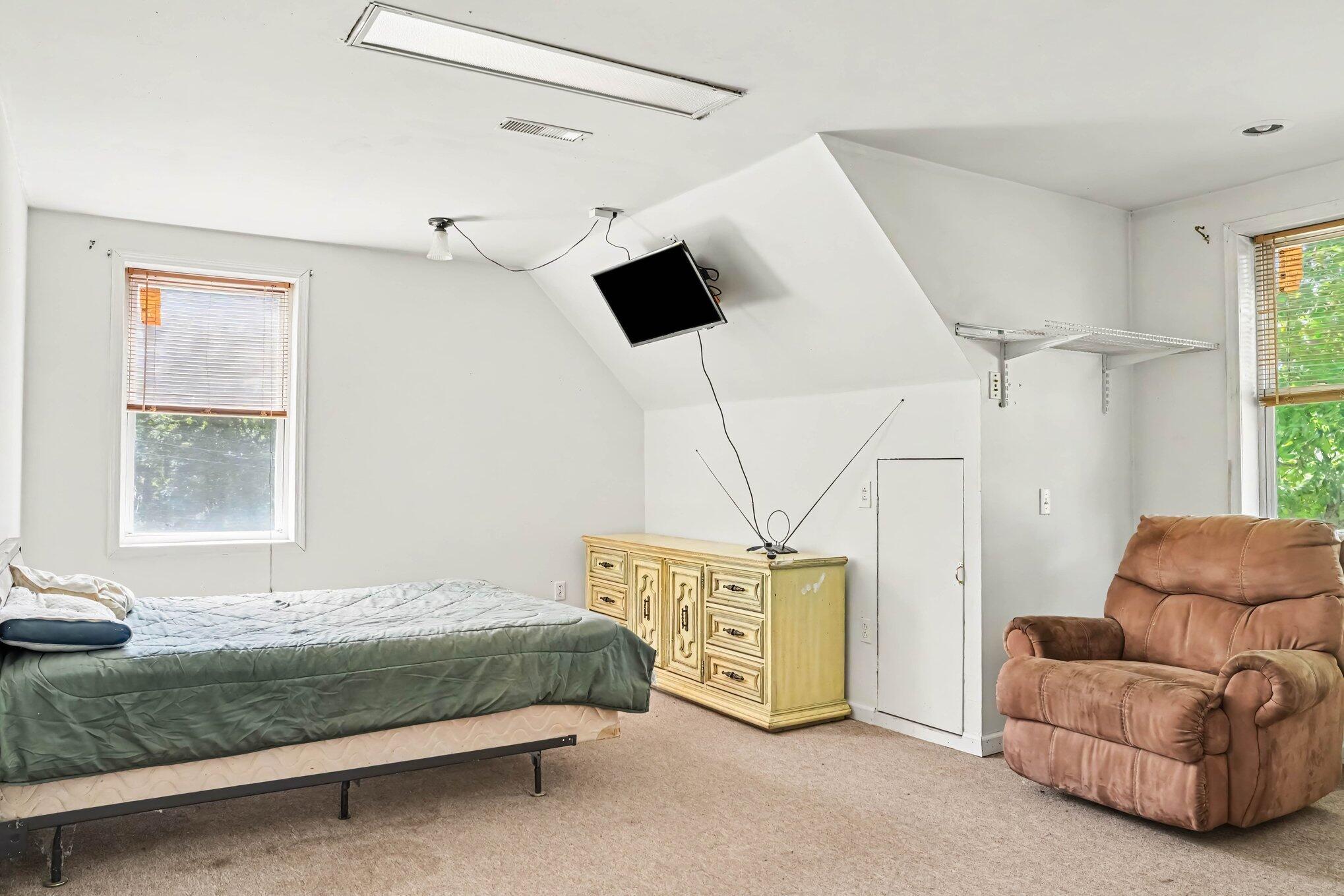 29102 Us-12 Property Photo 16