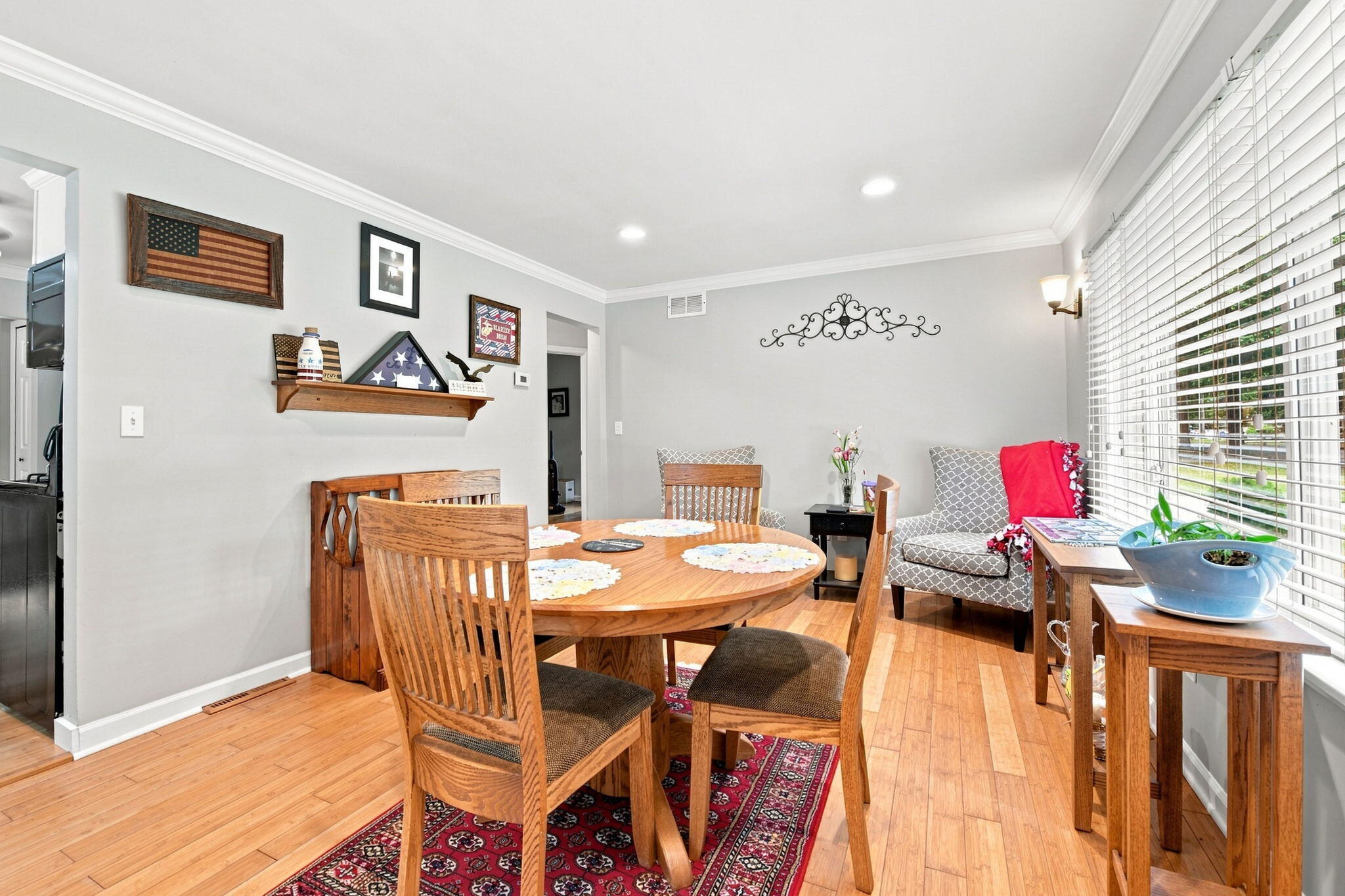 21484 Power Road Property Photo 6